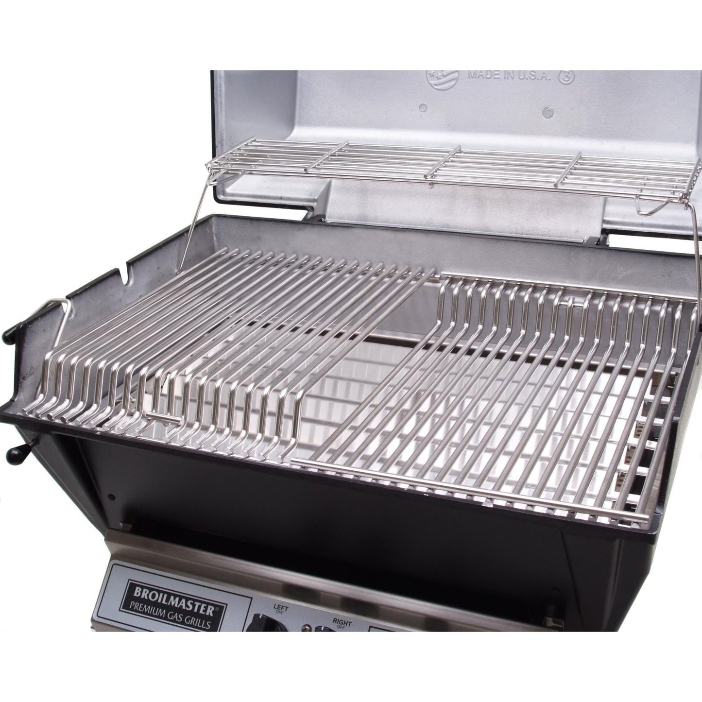 Broilmaster P4-XF Premium Propane Gas Grill On Black In-Ground Post