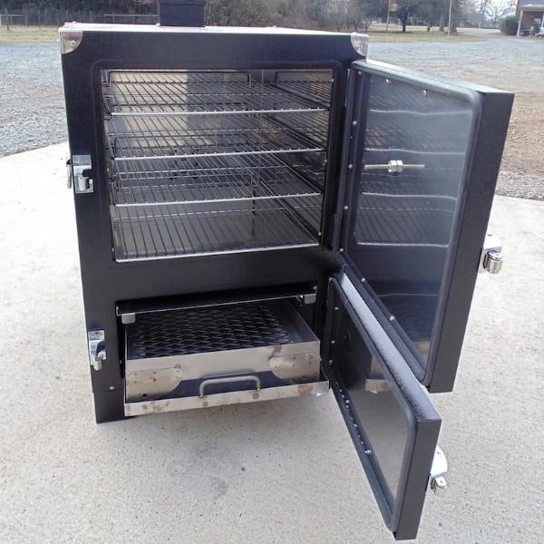 Backwoods Chubby 3400 Vertical Charcoal Smoker - LVPBSCH3400 - Image 2