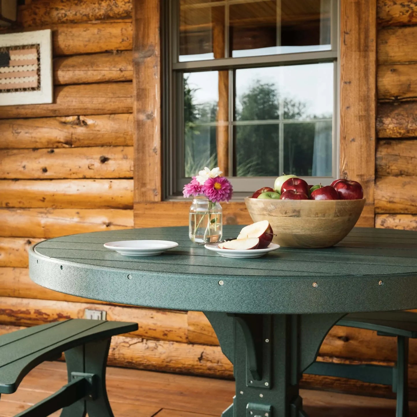 4′ Round Table