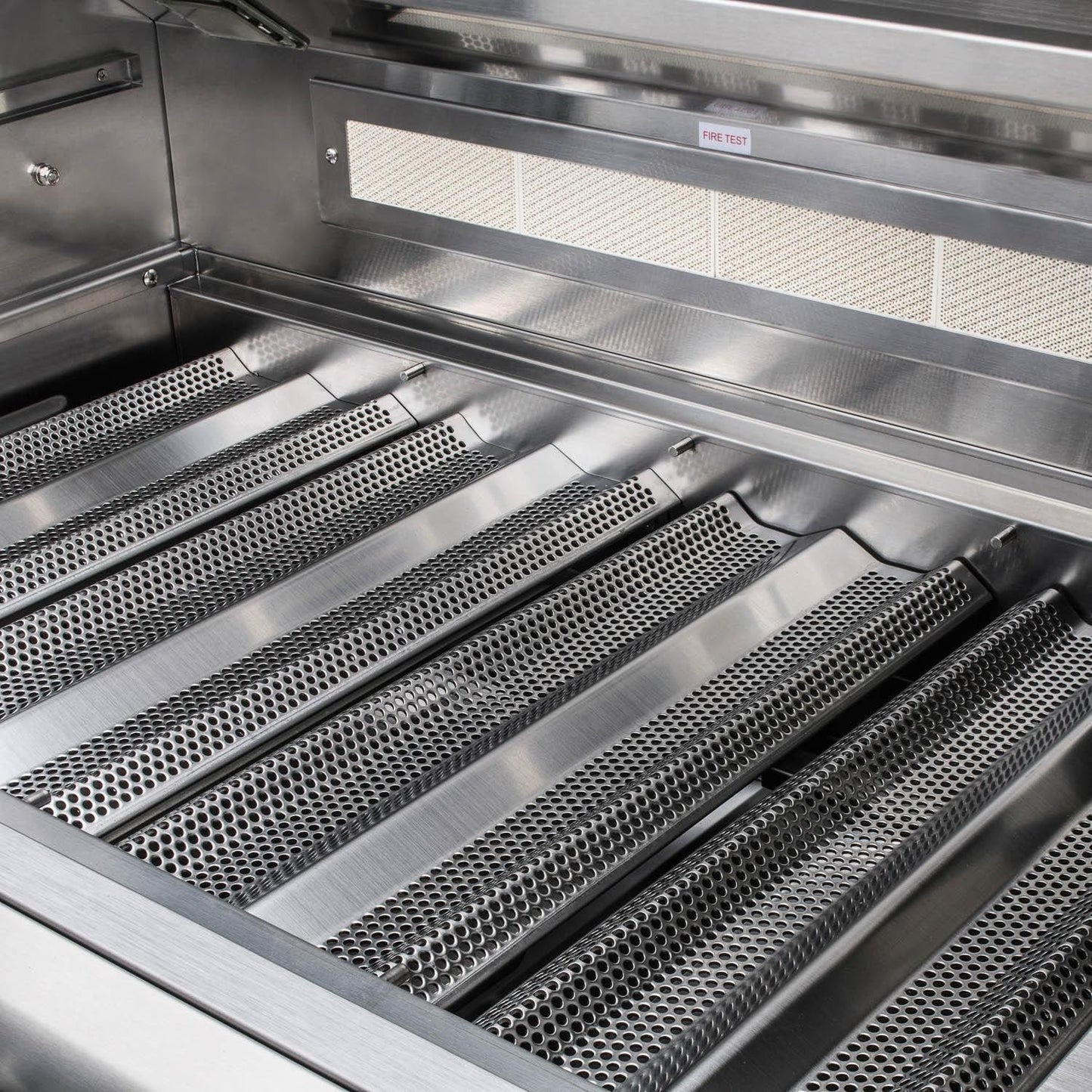 Blaze LTE 32-Inch 4-Burner Built-In Natural Gas Grill w/ Rear Infrared Burner & Grill Lights - BLZ-4LTE2-NG - Image 7