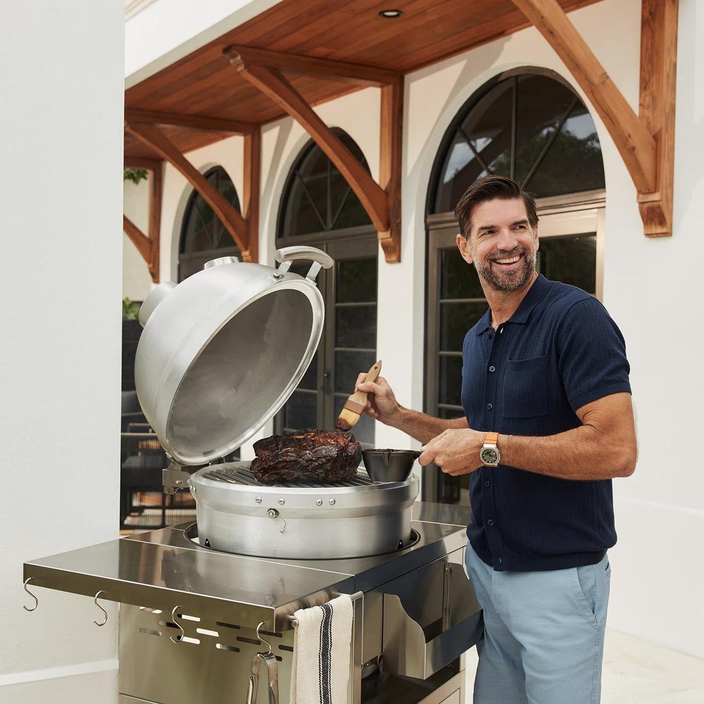 Blaze 20-Inch Cast Aluminum Kamado Grill - Image 9