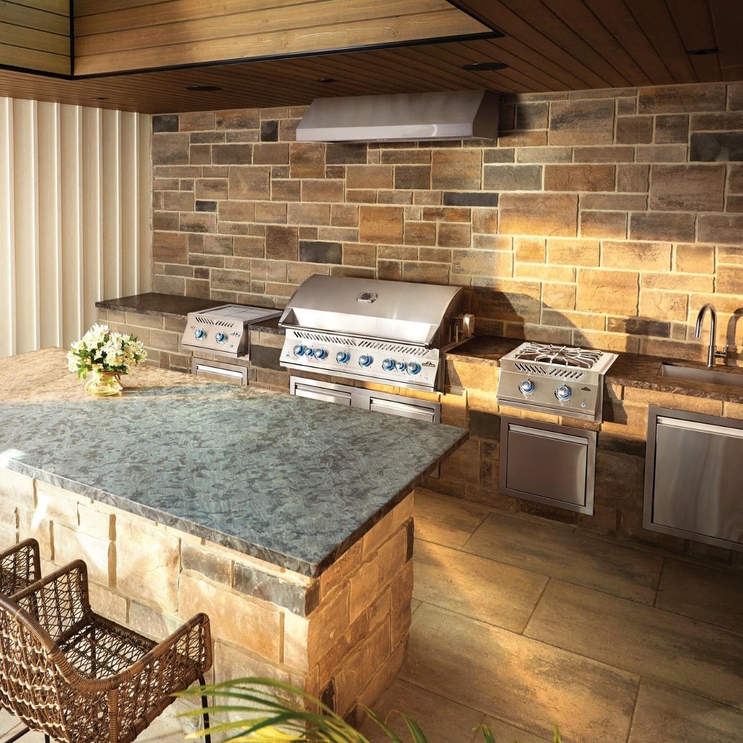 Napoleon 700 Series 5-Burner 44-Inch Built-In Natural Gas Grill w/ Rotisserie & SafetyGlow - BIG44RBNSS-1 - Image 2