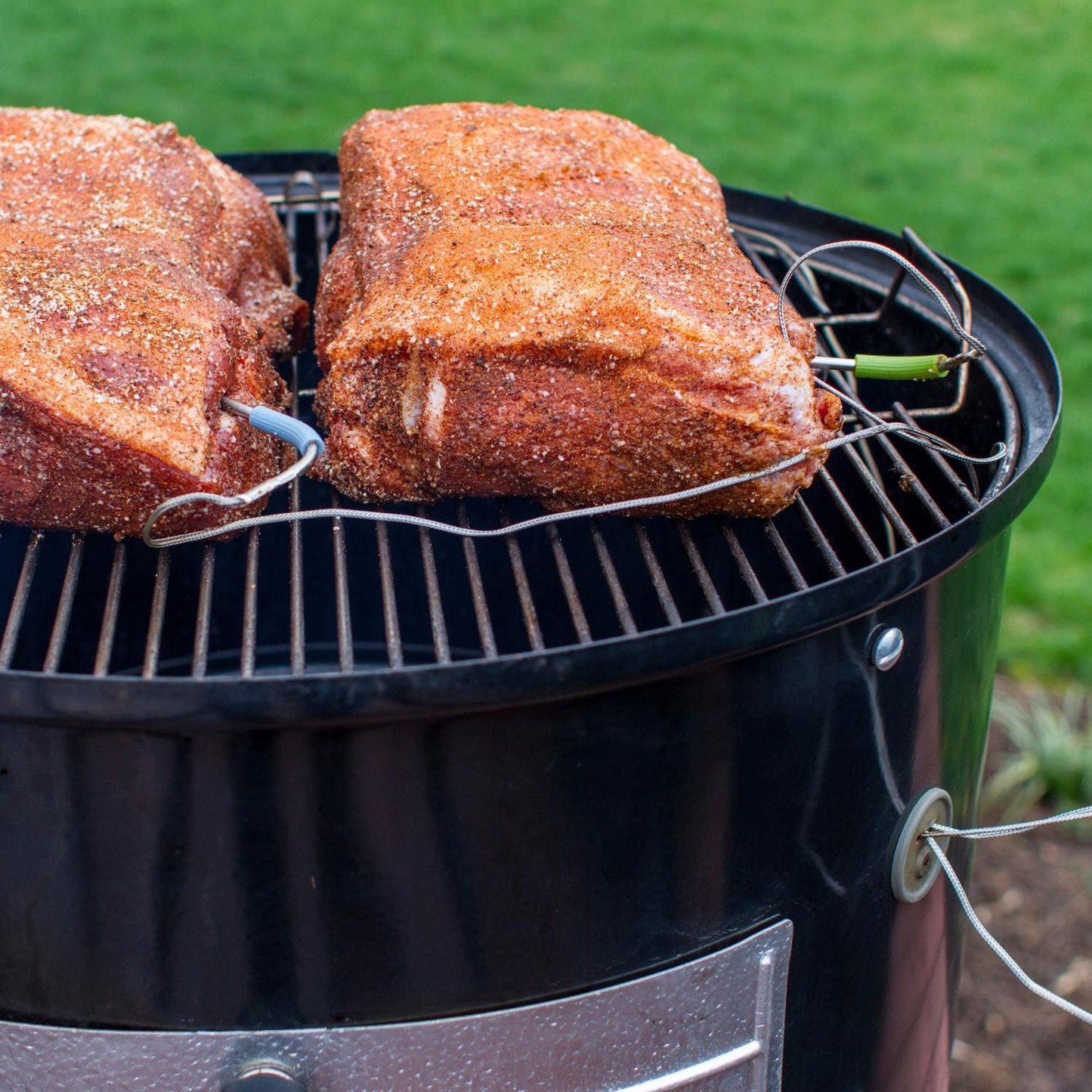 Weber Smokey Mountain Cooker 22-Inch Charcoal Smoker - 731001 - Image 3