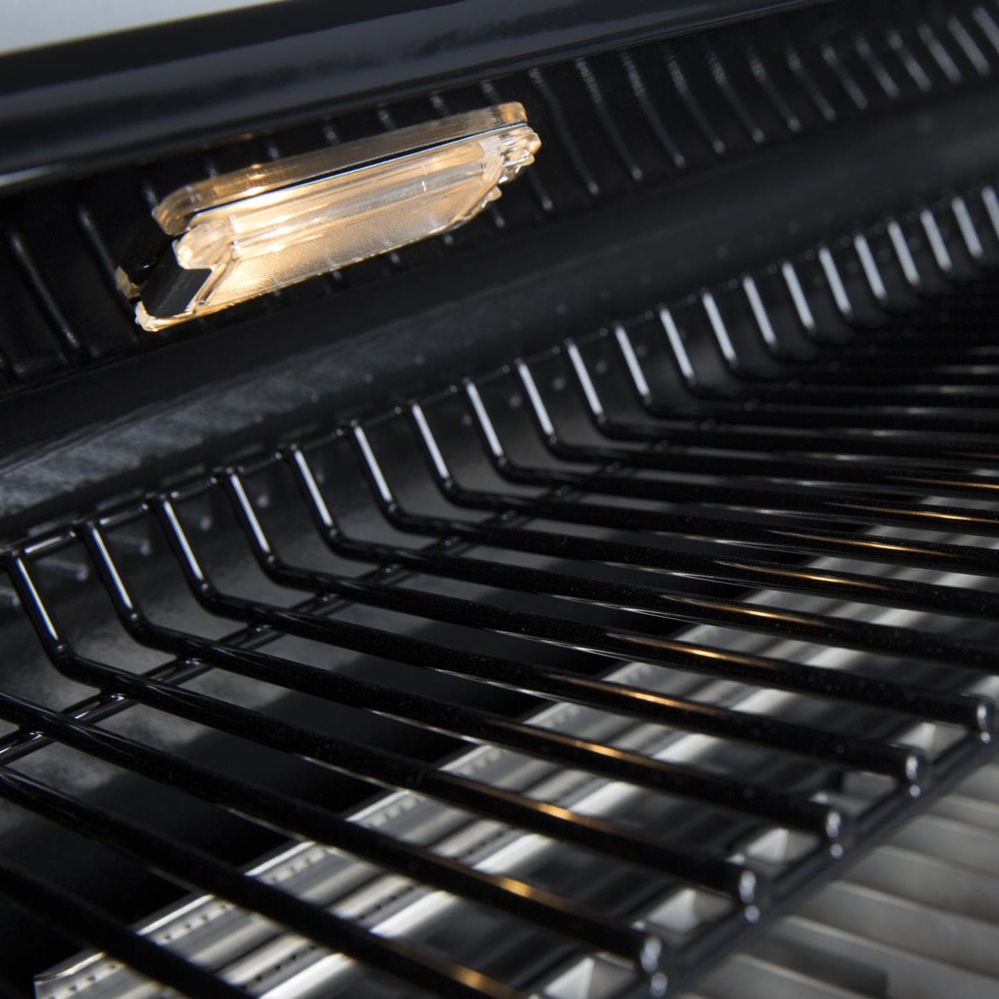 Broil King Imperial 490 4-Burner Built-In Propane Gas Grill With Rotisserie & Side Burner - Stainless Steel - 956084