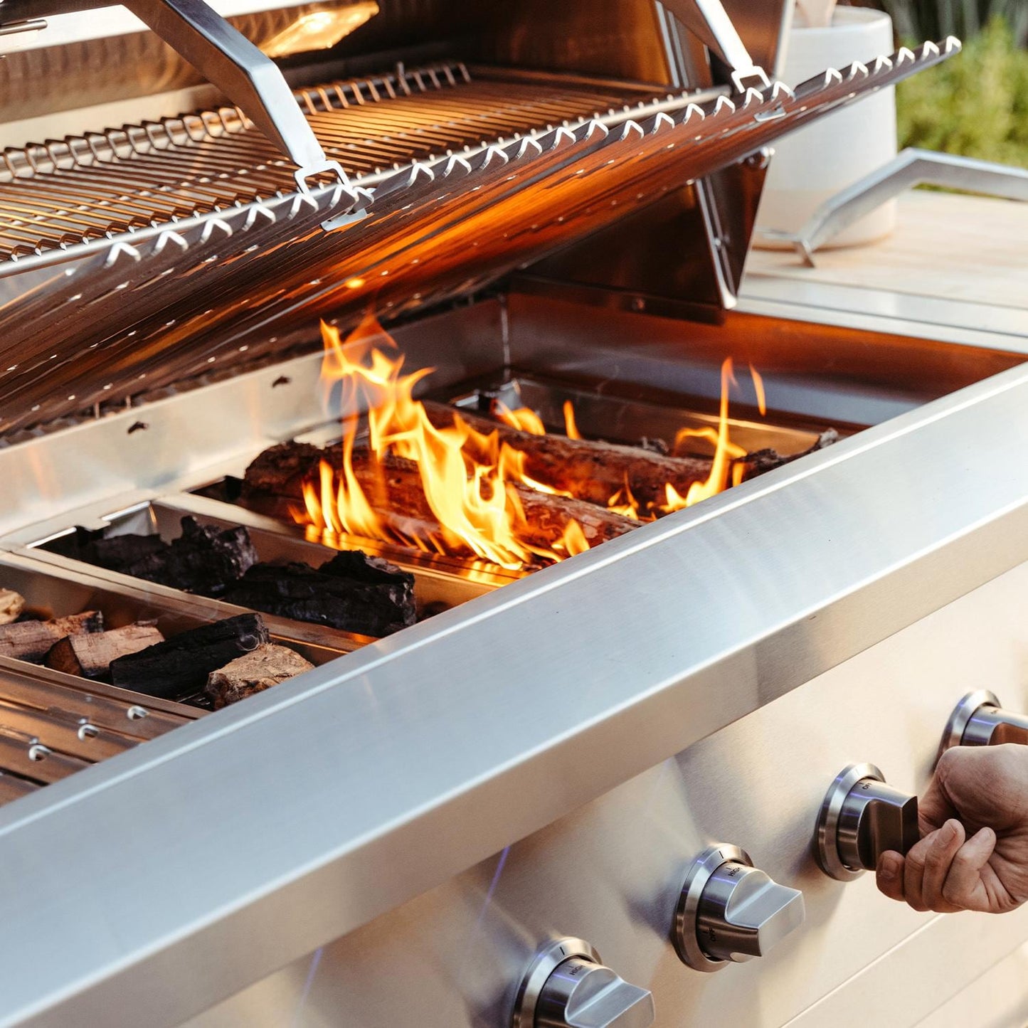 American Made Grills Encore 36-Inch Hybrid Grill - Natural Gas - ENC36-NG - Image 4