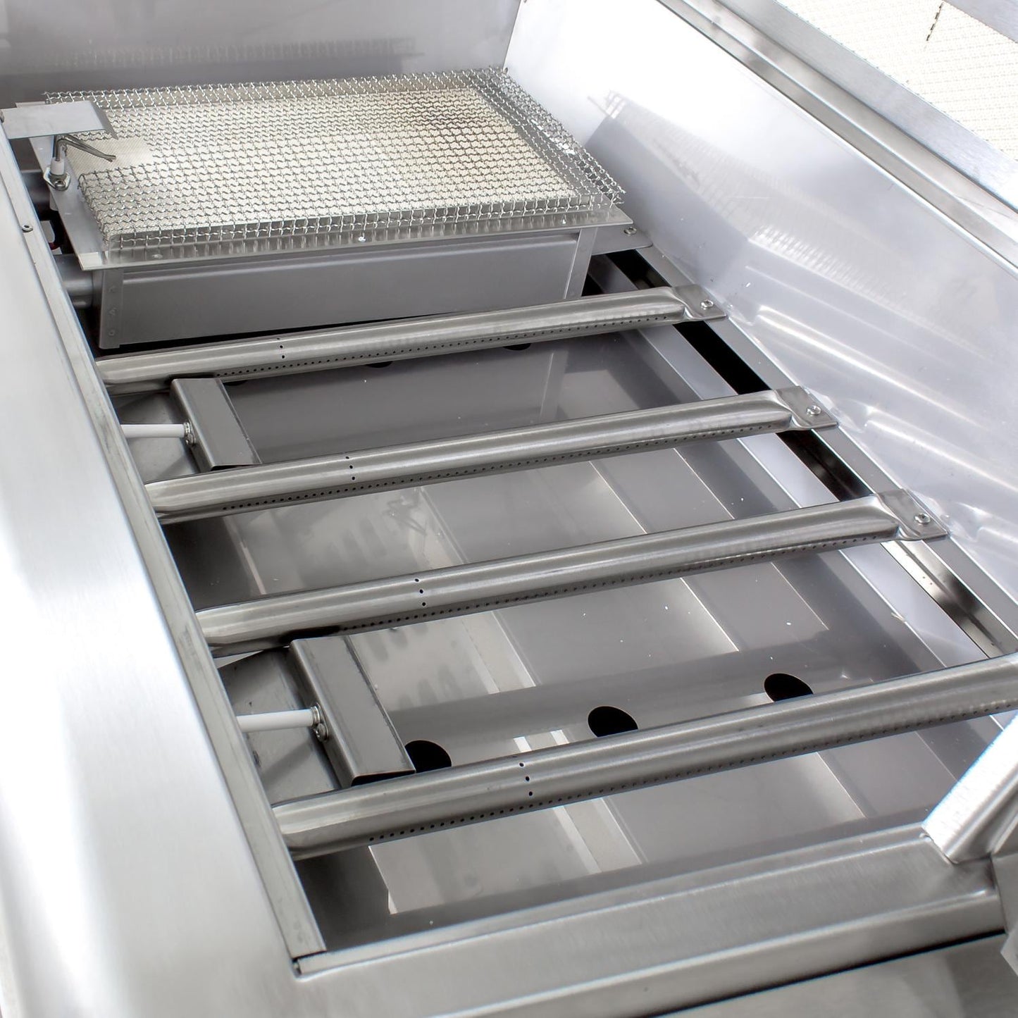 ProFire Professional Deluxe Series 27-Inch Infrared Hybrid Natural Gas Grill With Rotisserie - Image 6