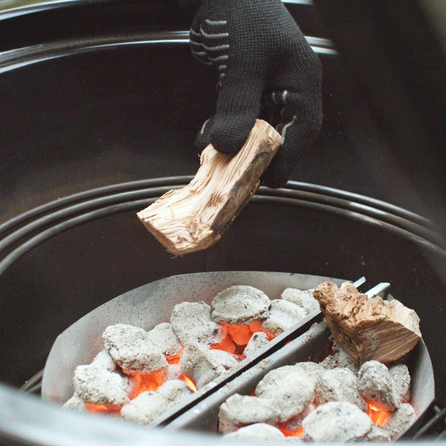 Weber Summit 24-Inch Kamado S6 Charcoal Grill Center - 18501101 - Image 17