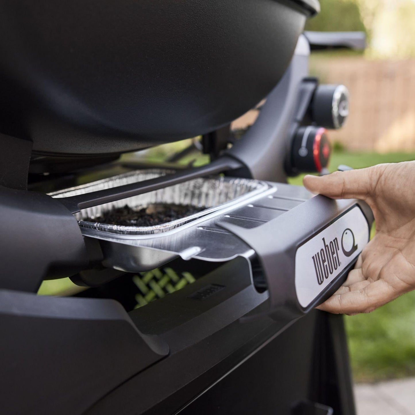 Weber Q2800N+ Portable Propane Gas Grill - Midnight Black -1500375