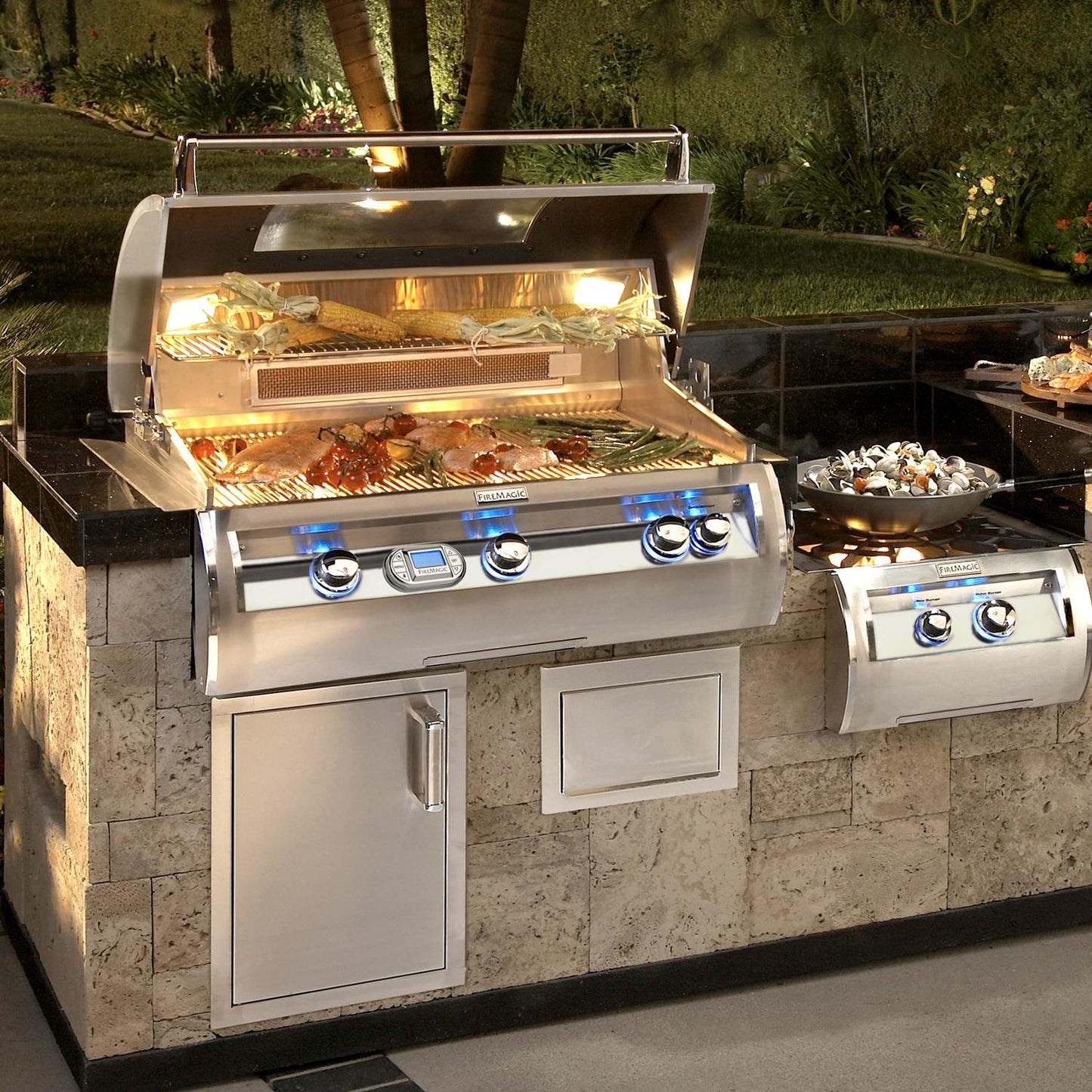 Fire Magic Echelon Diamond E790I 36-Inch Built-In Propane Gas Grill W/ One Infrared Burner, Magic View Window, Rotisserie, & Digital Thermometer - E790I-8L1P-W