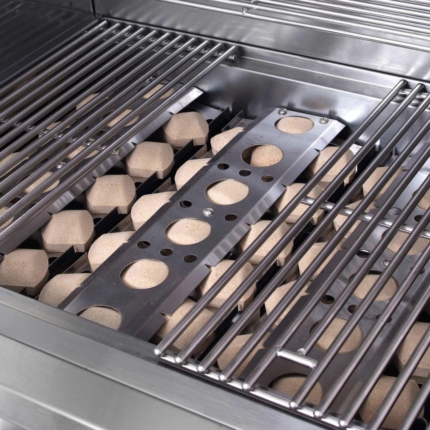 RCS Premier Series 26-Inch 3-Burner Natural Gas Grill - RJC26ACK - Image 4