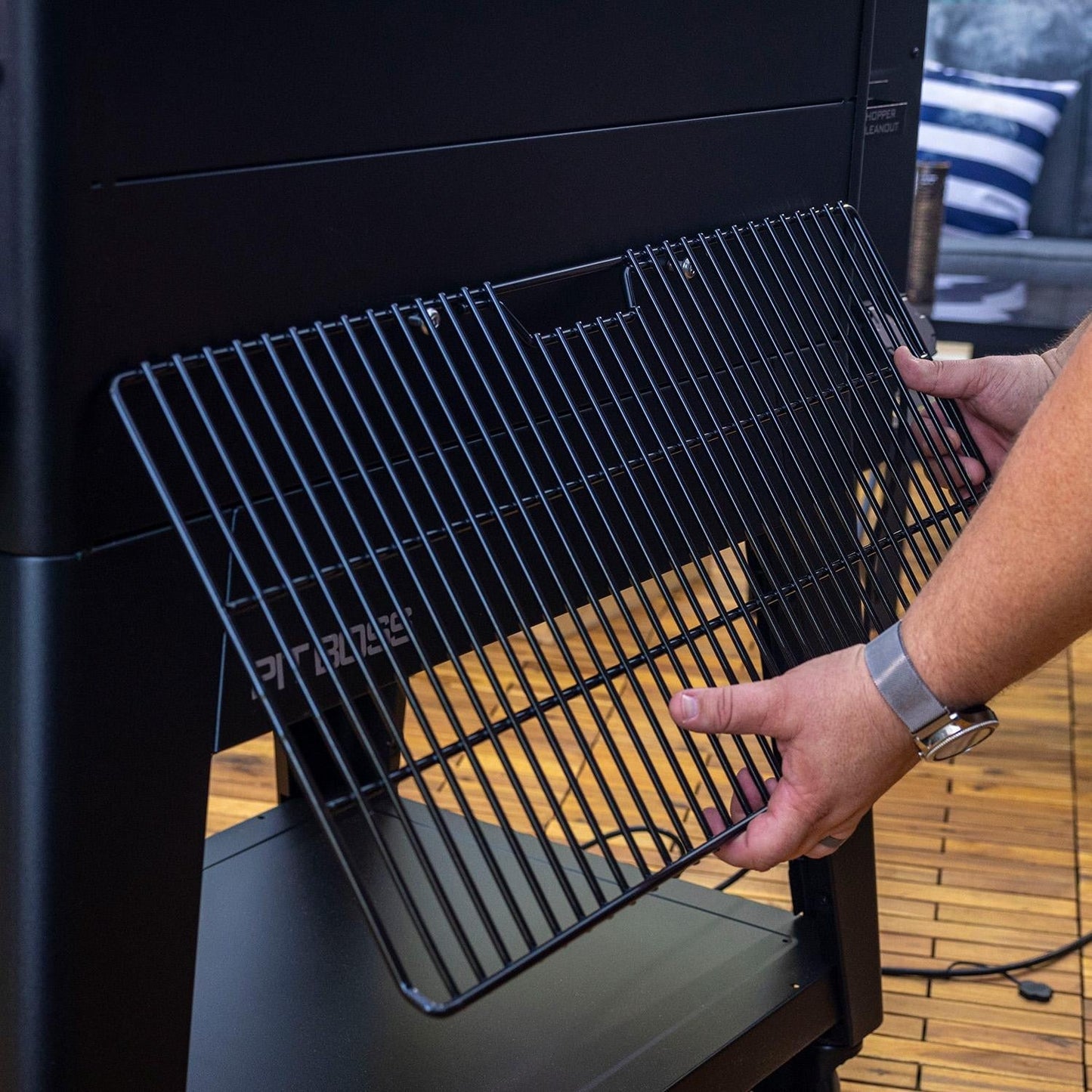 Pit Boss Navigator 1300 Connected Pellet Grill - 11112 - Image 9