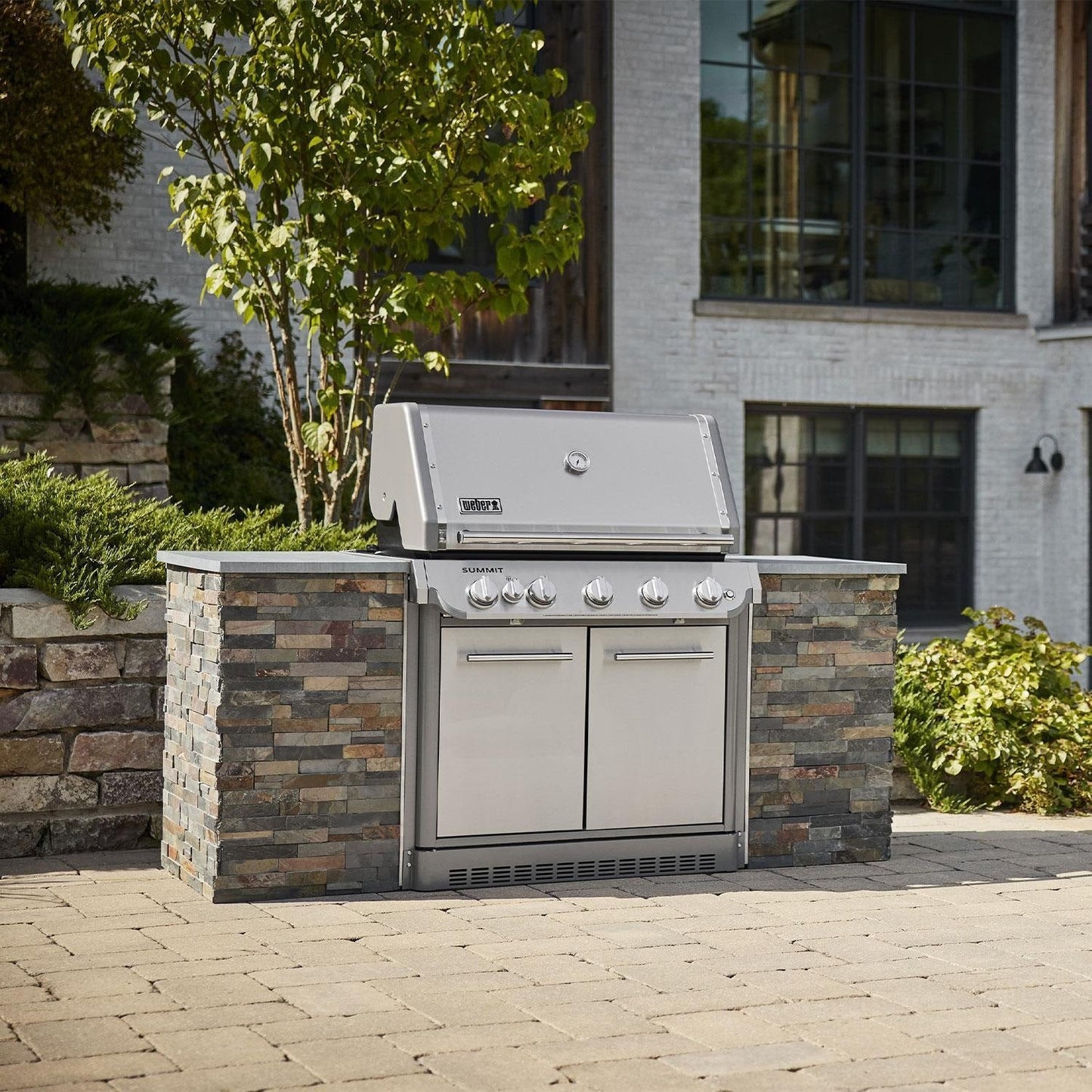 Weber Summit SB38 S Built-In Propane Grill - Stainless Steel - 1500042 - Image 2