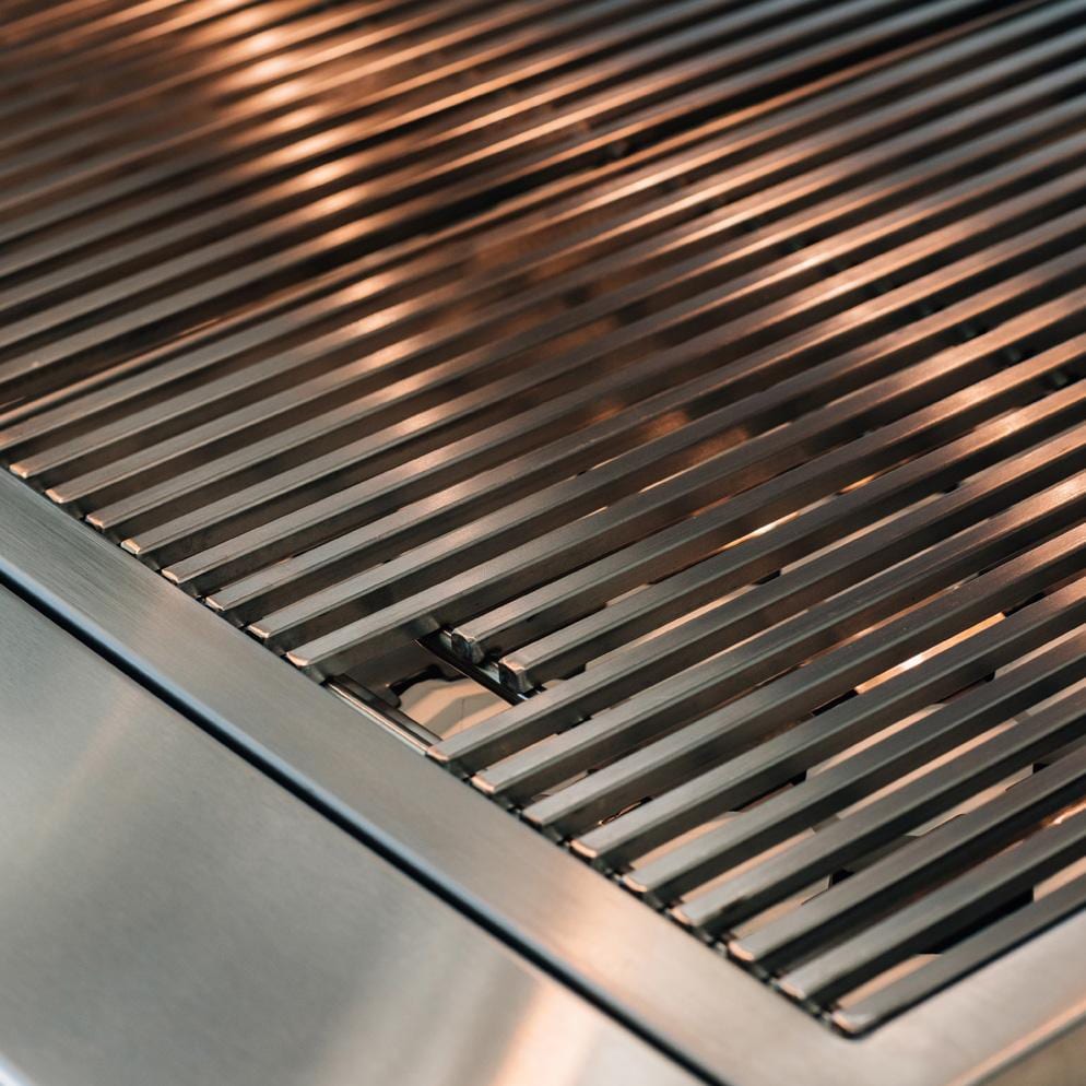American Made Grills Estate 30-Inch Freestanding Grill - Propane - ESTFS30-LP