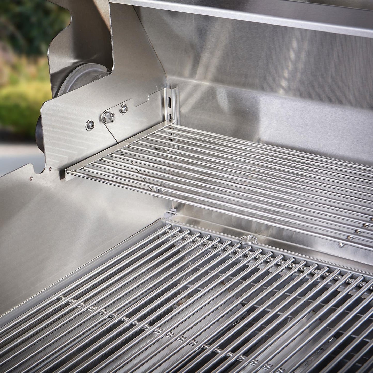 Crown Verity 72-in Single Inlet (Bulk Tanks Only) Mobile Propane Grill Dome & Griddle Package - CV-MCB-72-SI-BULK-RGP