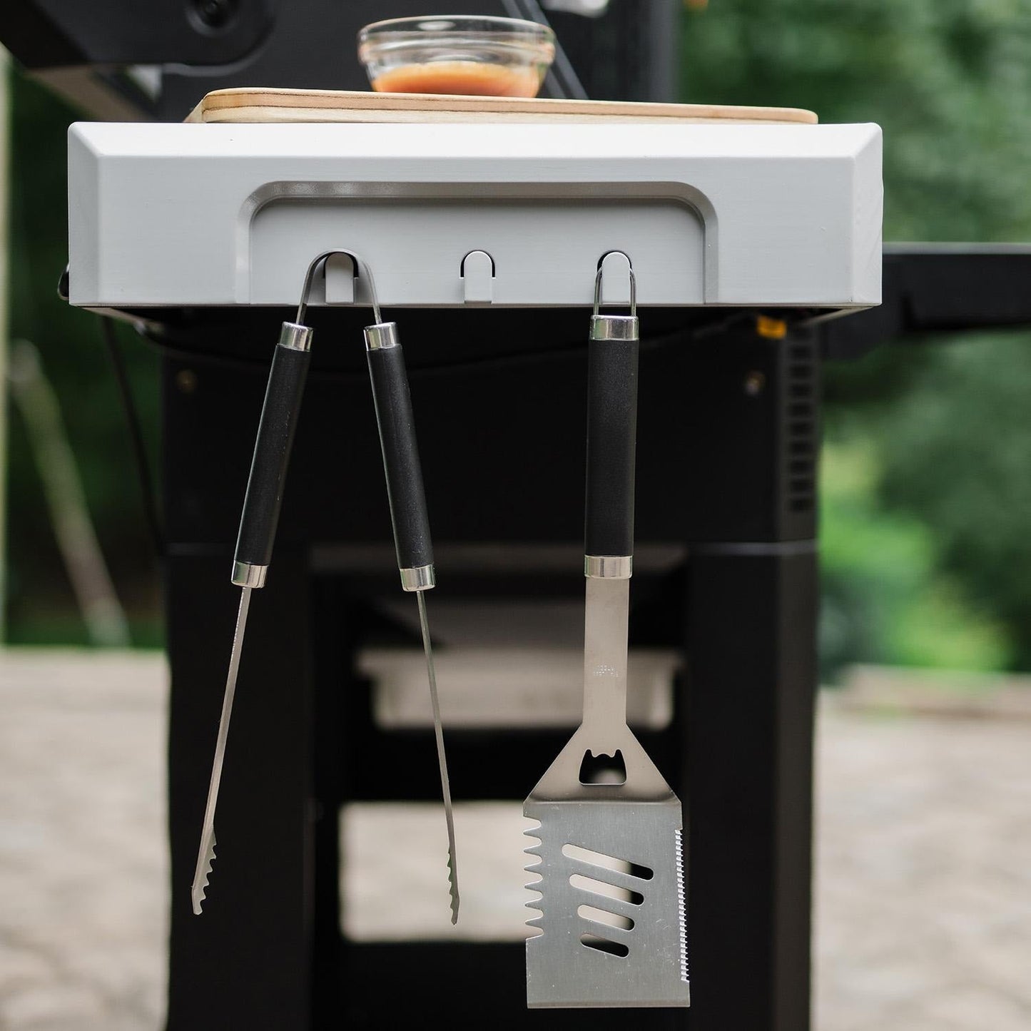 Masterbuilt Gravity Series 600 Digital Charcoal Grill + Smoker - MB20041023 - Image 4