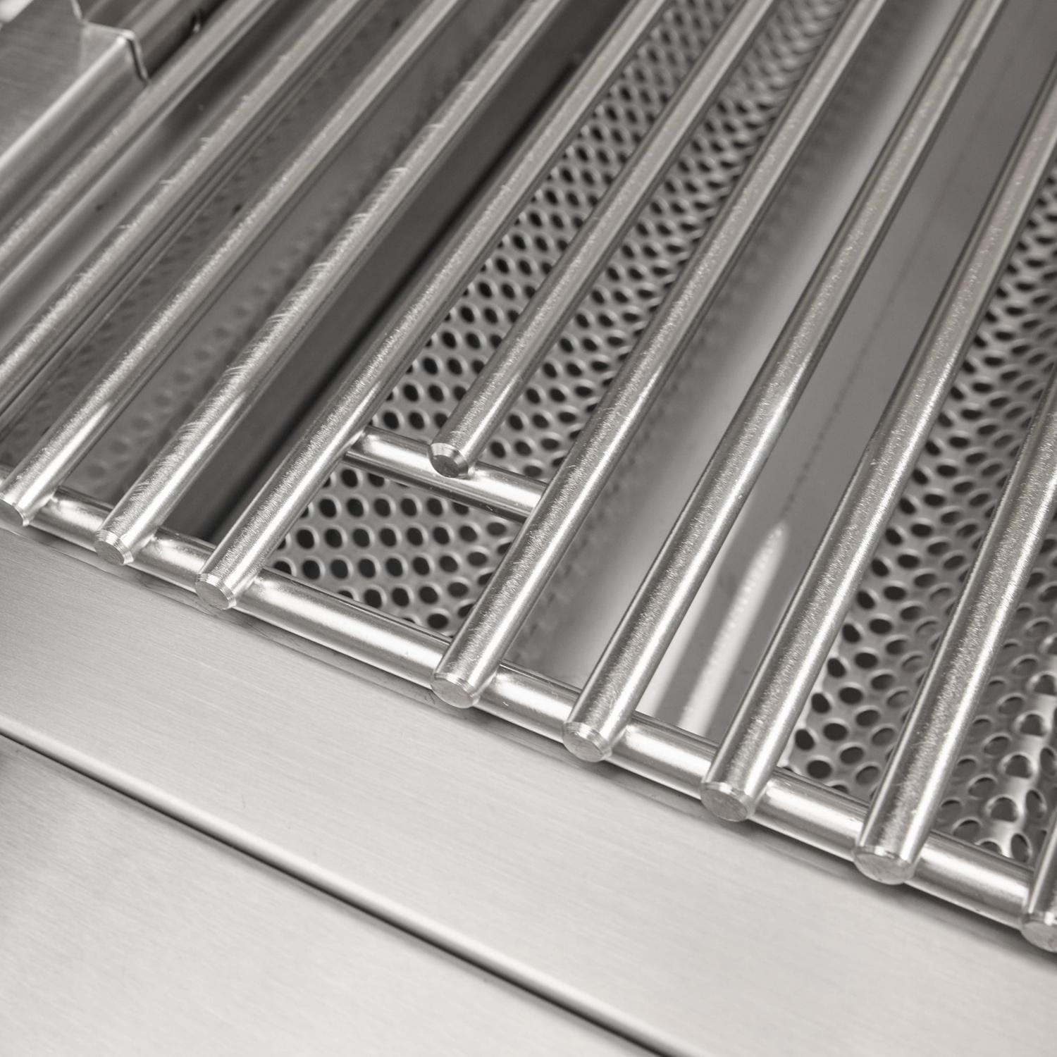 Coyote C-Series 34-in 3-Burner Built-In Natural Gas Grill - C3C34NG - Image 7