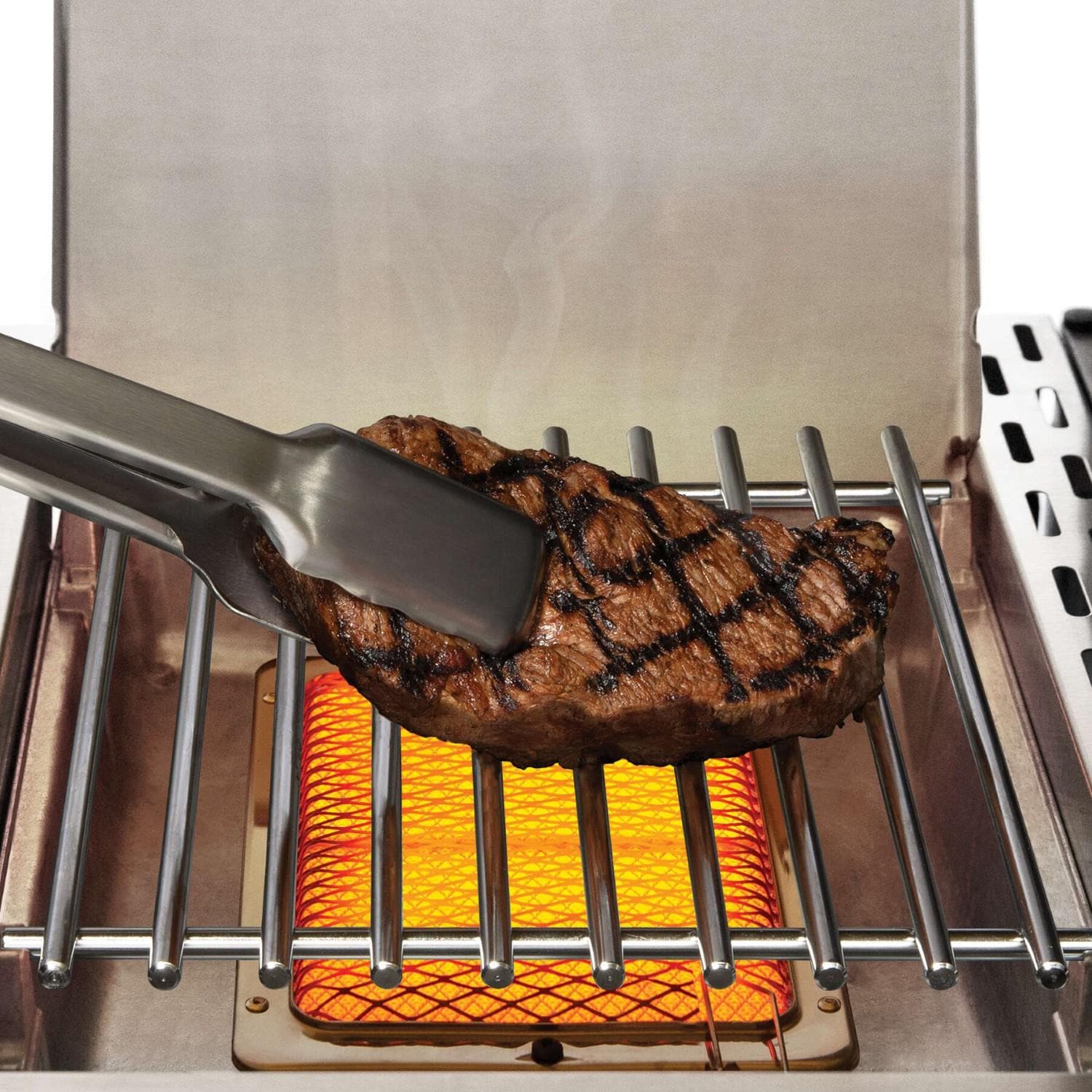 Broil King Regal QS 590 Pro IR Propane Grill - 688344 - Image 13