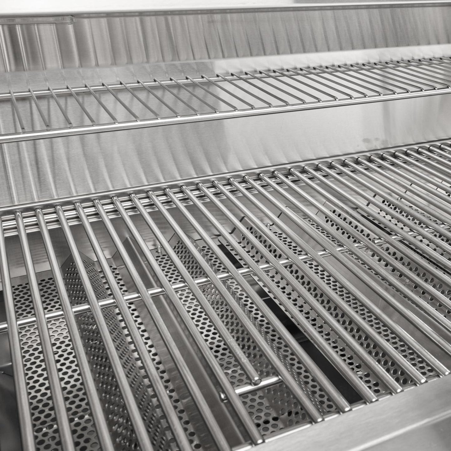 Coyote C-Series 34-in 3-Burner Natural Gas Grill - Image 6