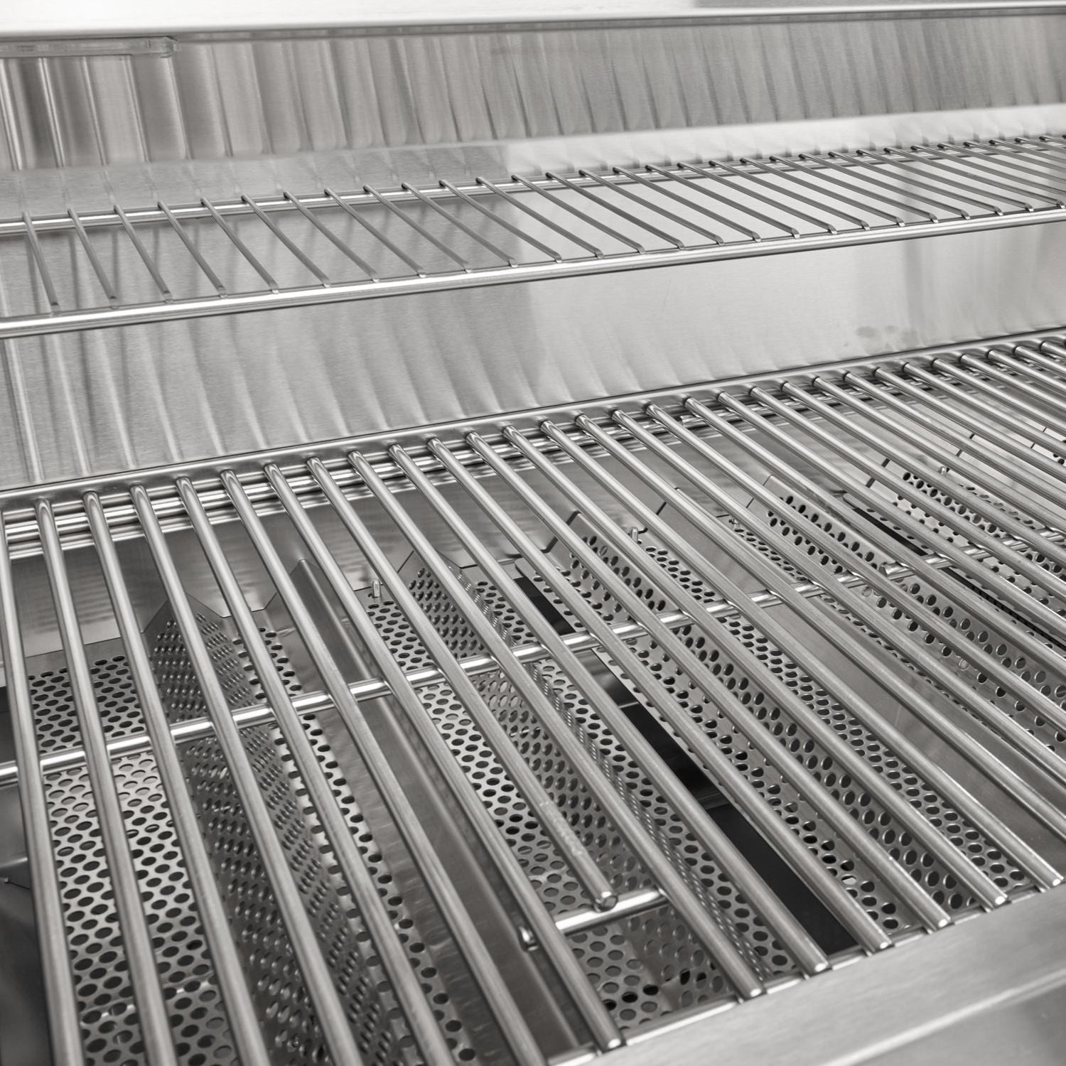 Coyote C-Series 34-in 3-Burner Natural Gas Grill - Image 6