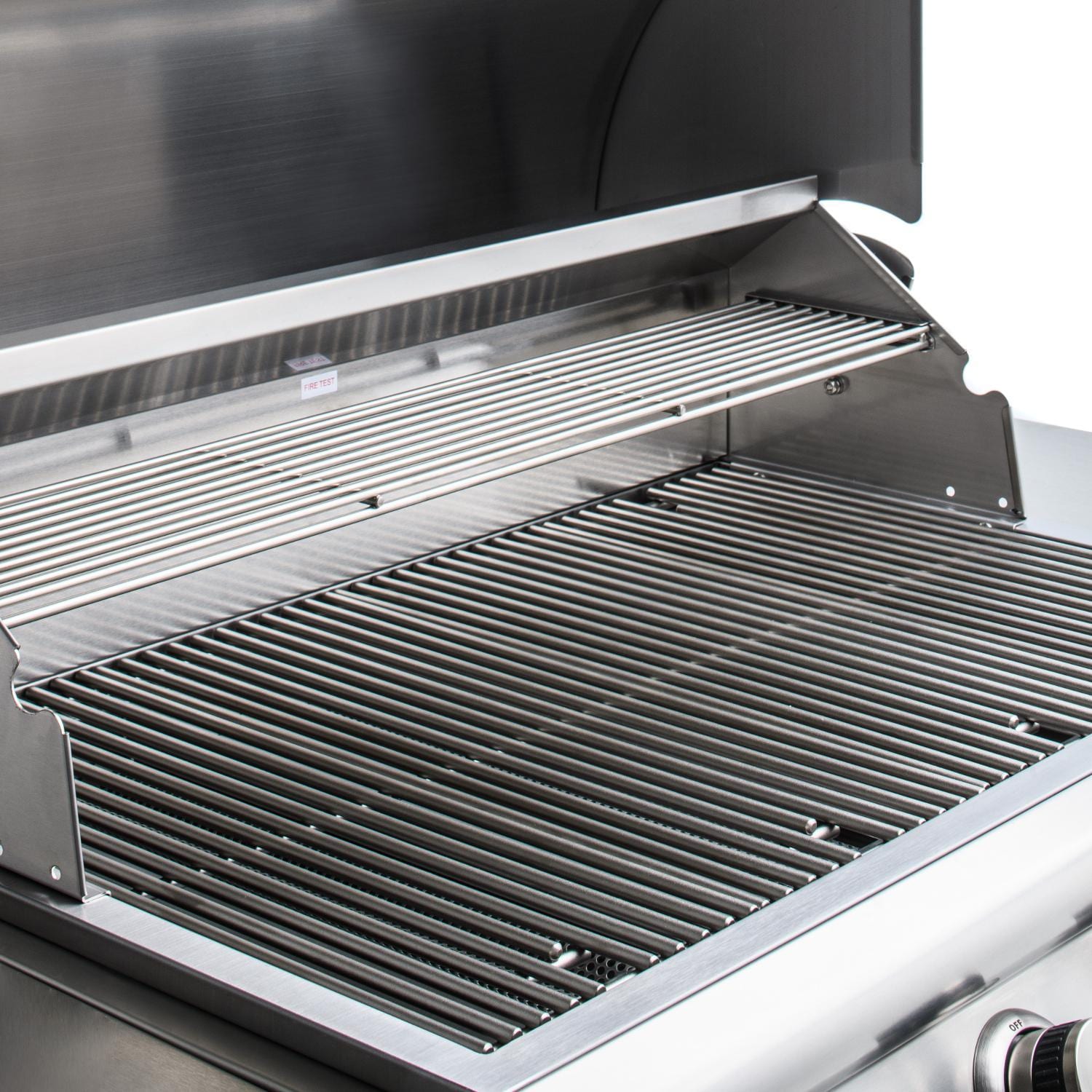 Blaze LBM 32-Inch 4-Burner Built-In Propane Gas Grill - BLZ-4LBM-LP - Image 3
