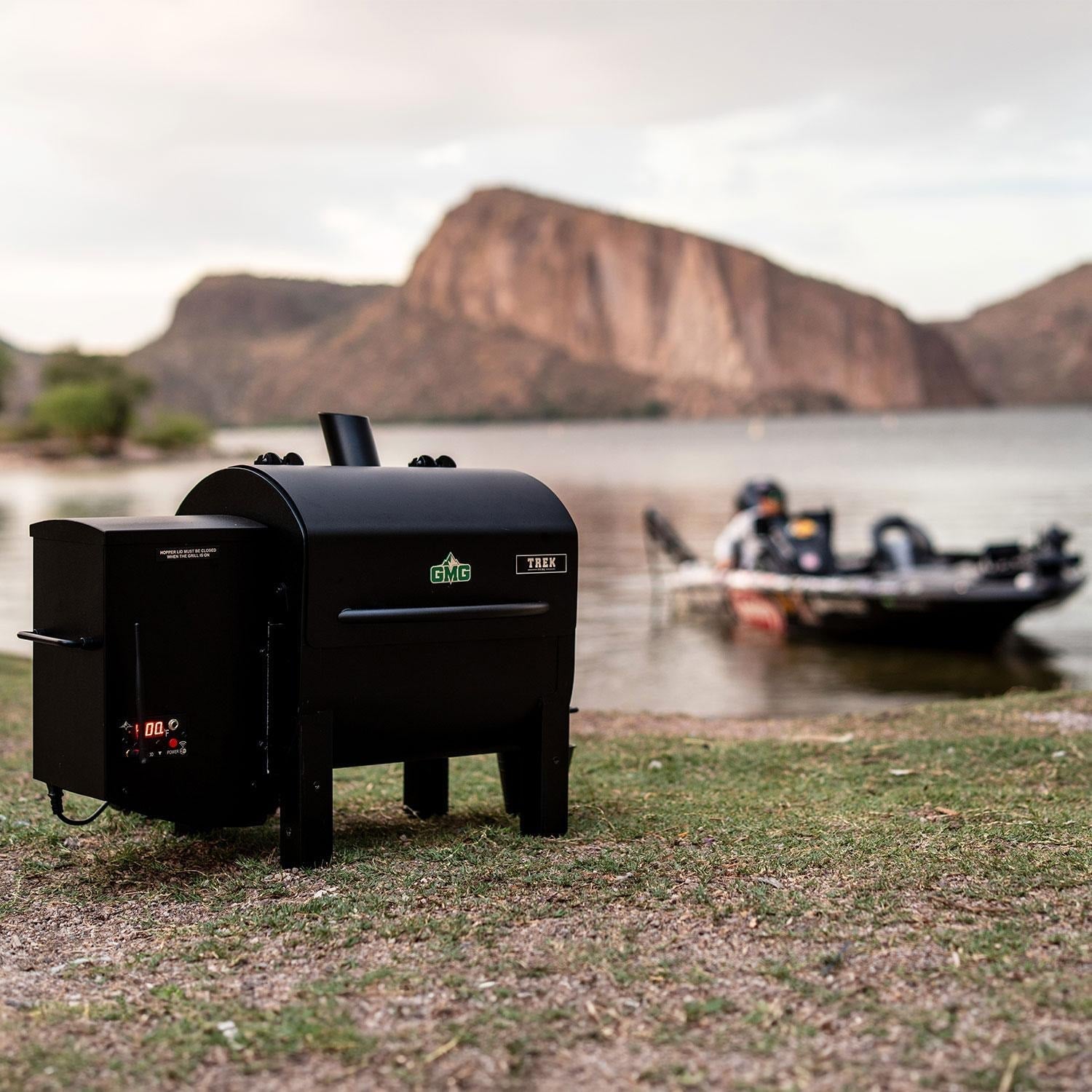 Green Mountain Grills Trek Prime 2.0 WiFi Pellet Grill With Cover - Image 3