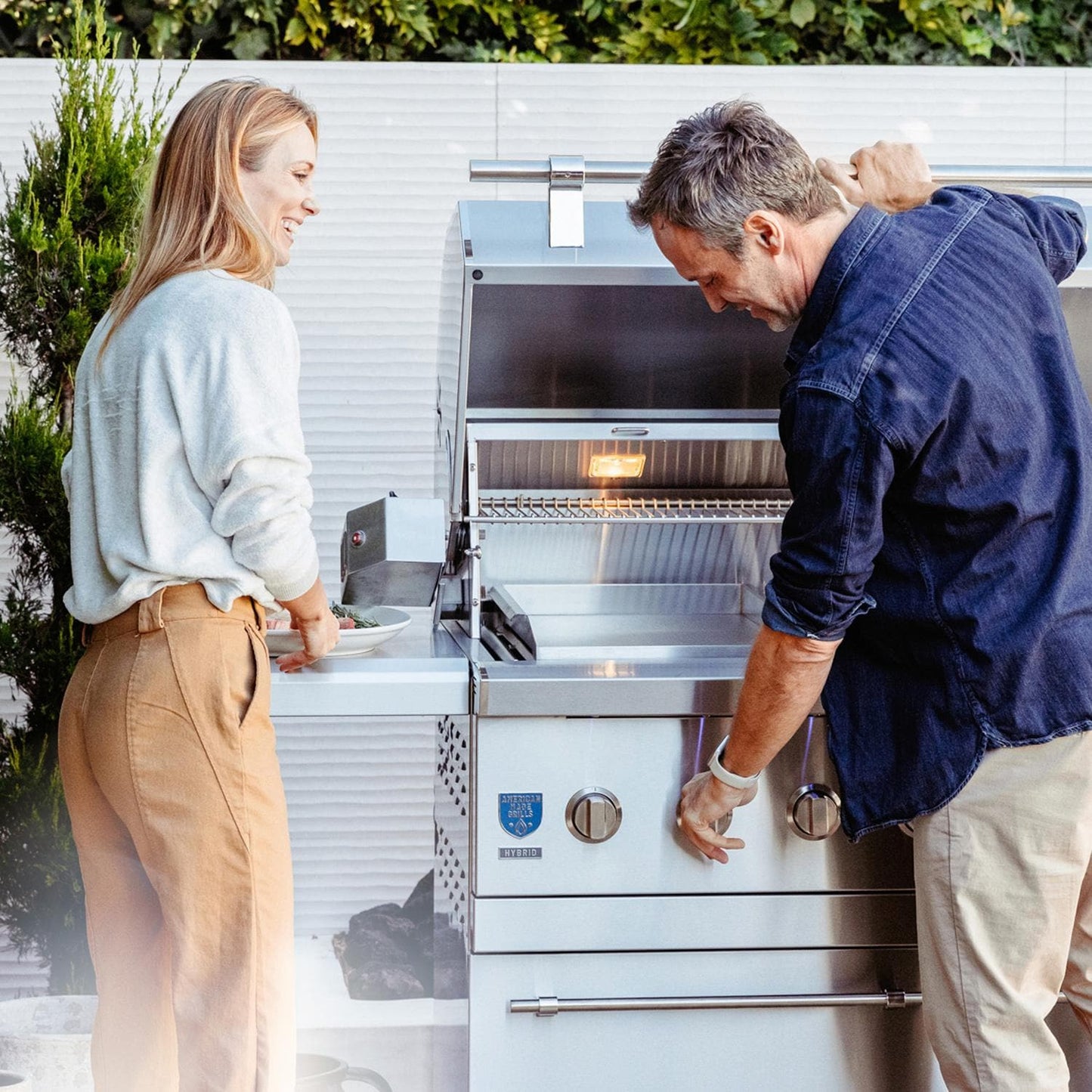 American Made Grills Encore 54-Inch Freestanding Hybrid Grill - Natural Gas - ENCFS54-NG - Image 4