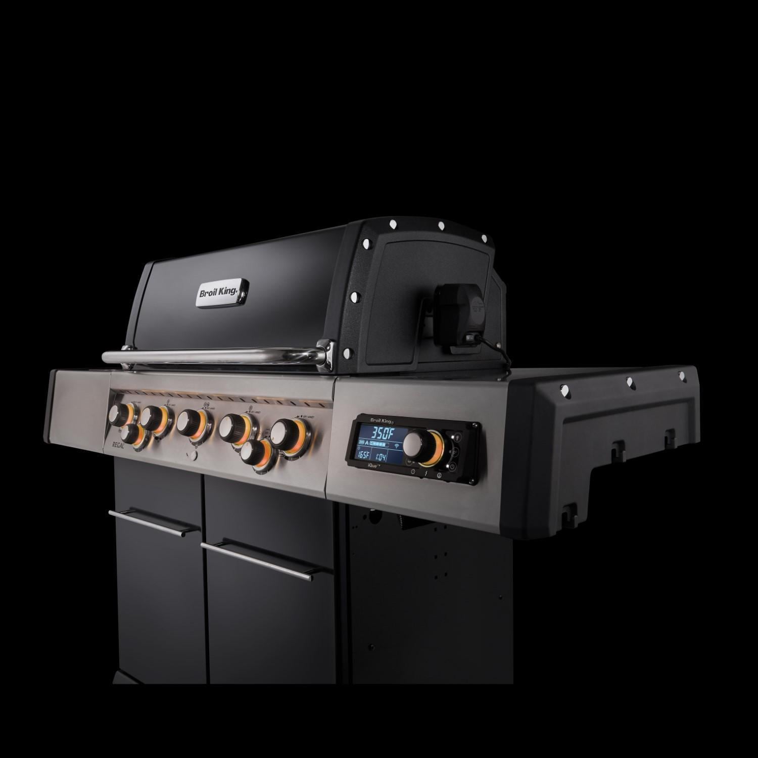 Broil King Regal Q 590 Pro IR Natural Gas Grill - 688247 - Image 8