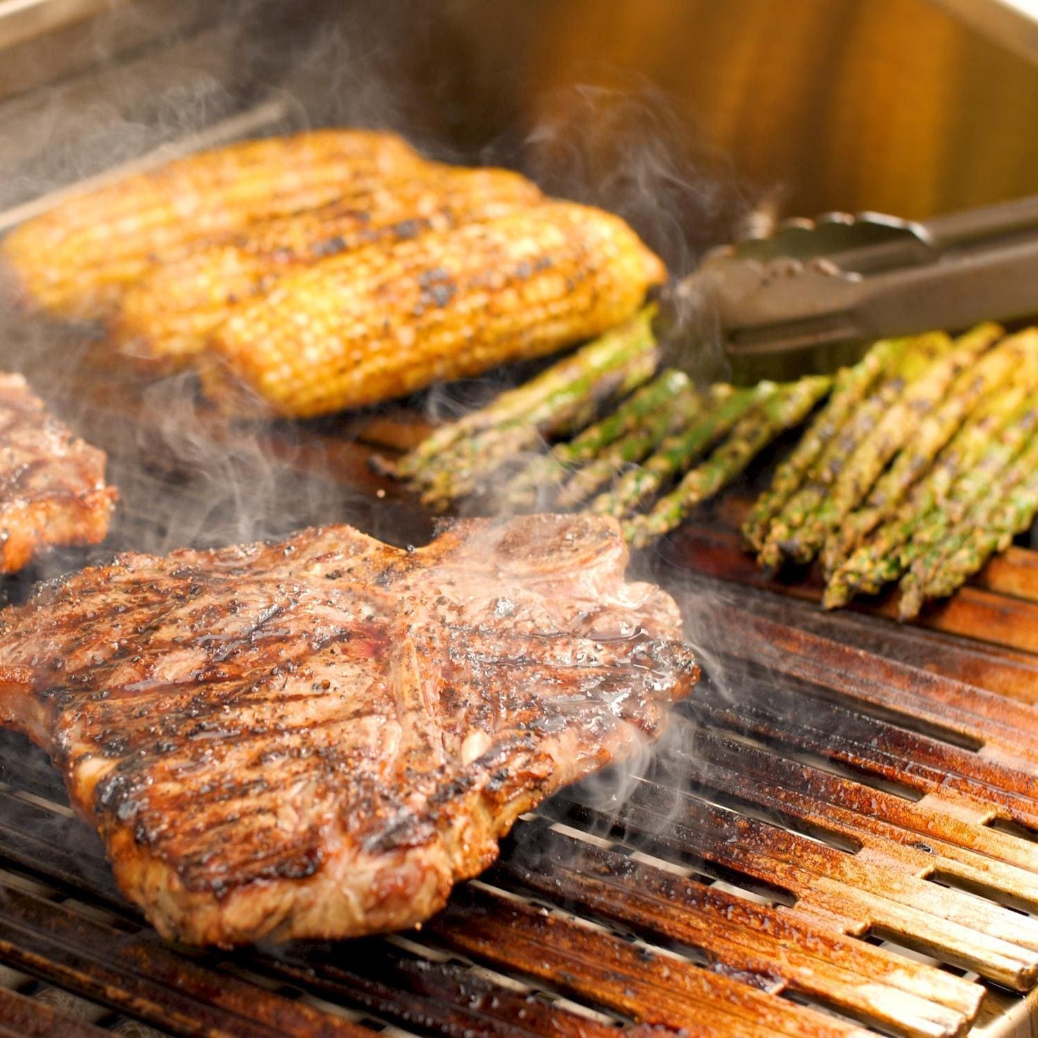 DCS Series 7 48-in 4 Burner Built-In Natural Gas Grill w/ Integrated Smoker Box & Independent Burner - BH1-48-N - Image 3
