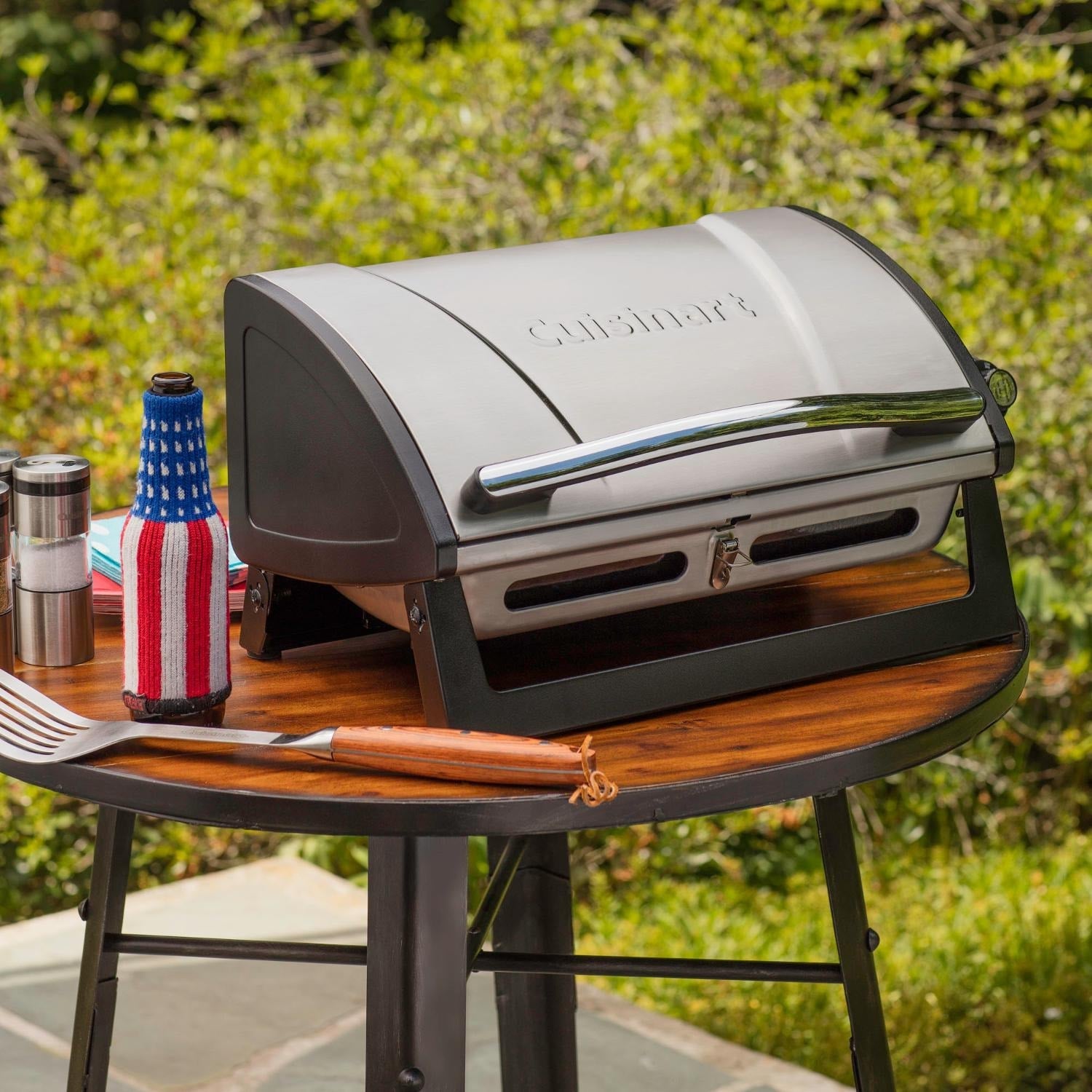 Cuisinart Grillster Portable Tabletop Gas Grill - CGG-059 - Image 4