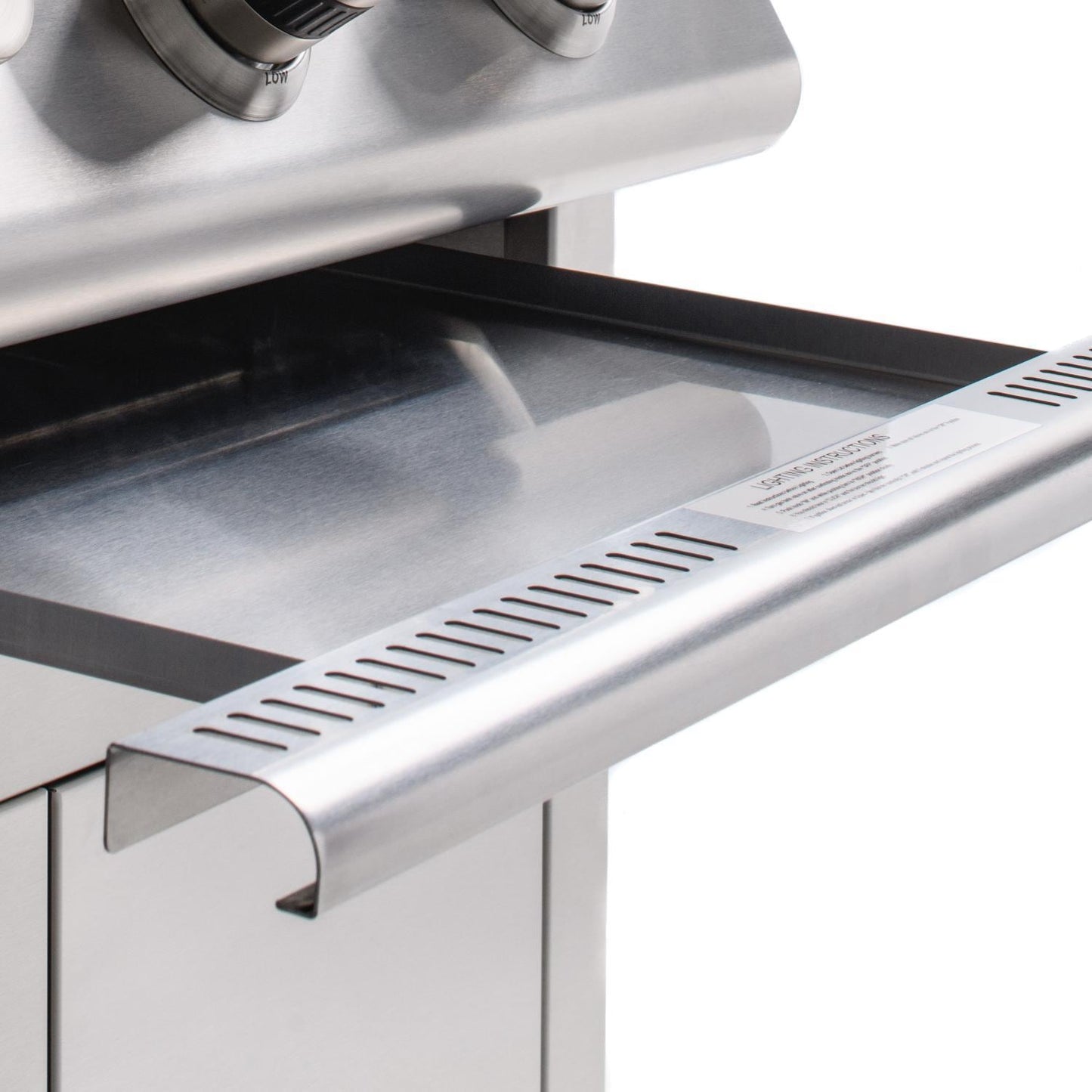 Blaze LBM 32-Inch 4-Burner Built-In Propane Gas Grill - BLZ-4LBM-LP - Image 12