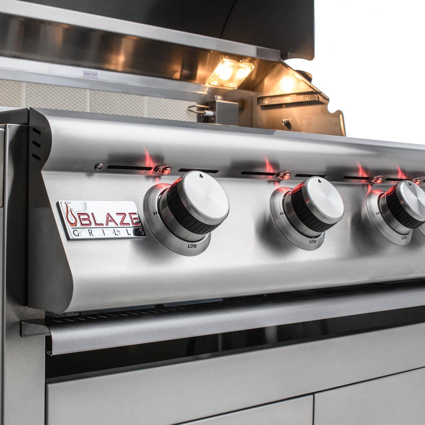 Blaze LTE 40-Inch 5-Burner Built-In Natural Gas Grill w/ Rear Infrared Burner & Grill Lights - BLZ-5LTE2-NG - Image 13
