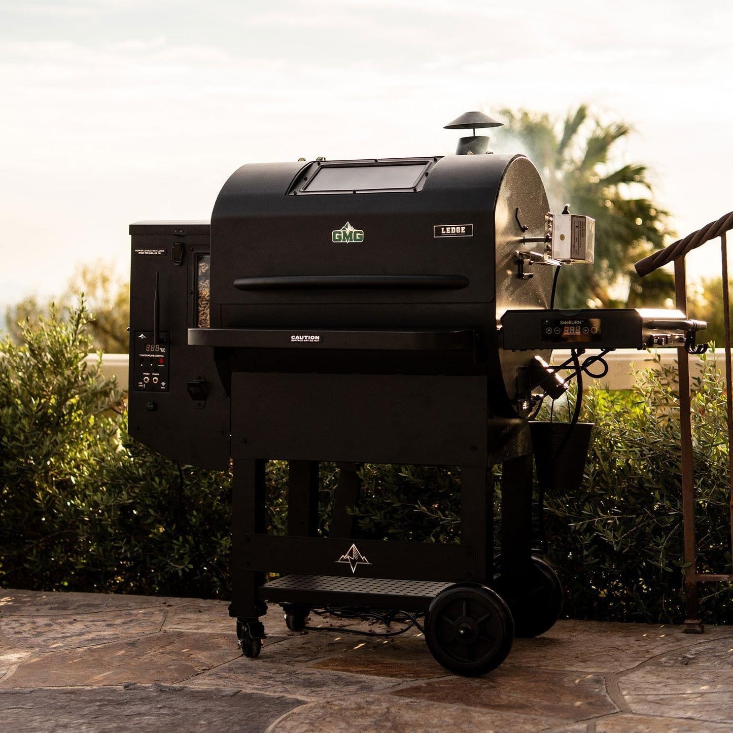 Green Mountain Grills Ledge Prime 2.0 WiFi Pellet Grill Bundle w/ SideBurn & Cover - Image 2