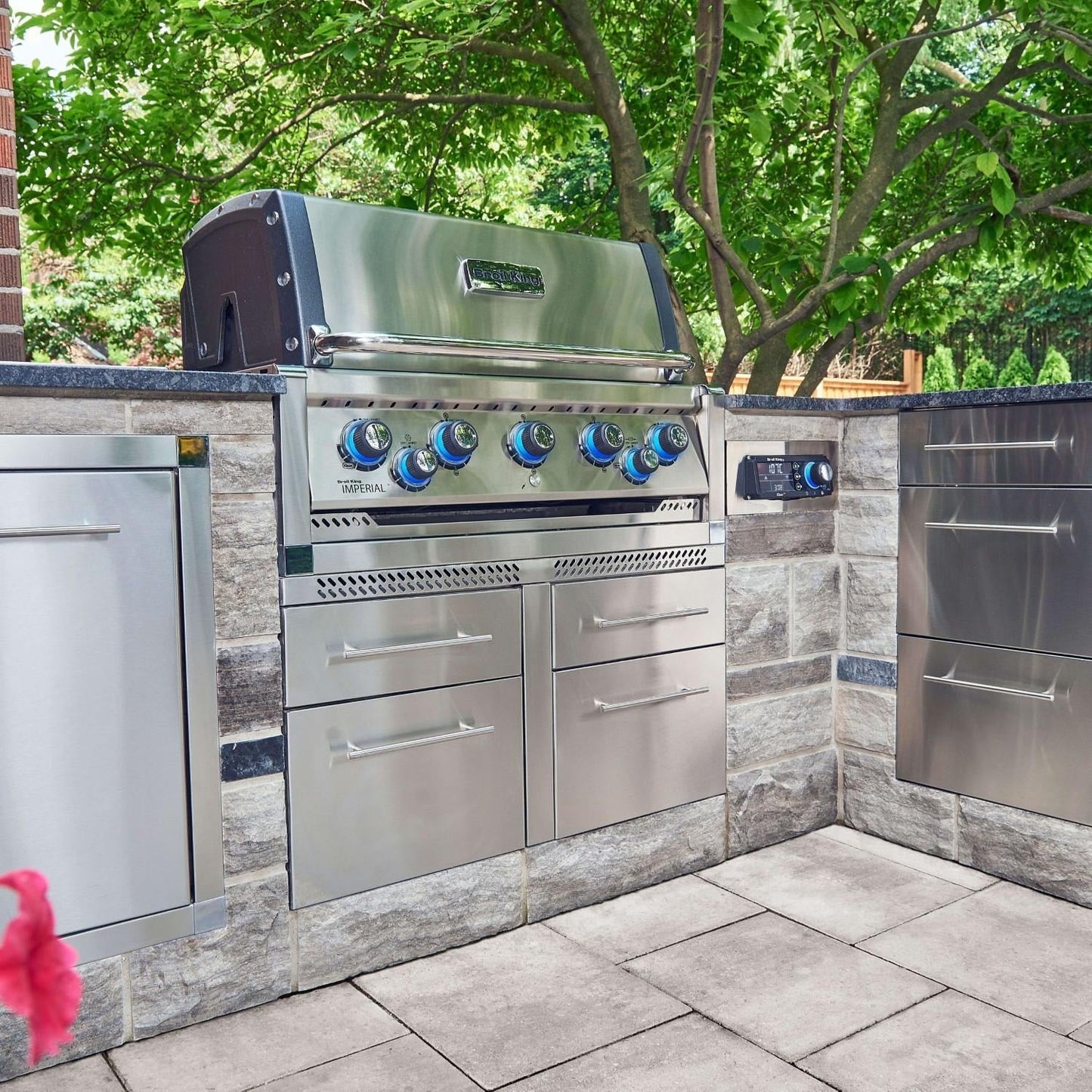 Broil King Imperial QS 590 Built-In Natural Gas Grill - 698787 - Image 3
