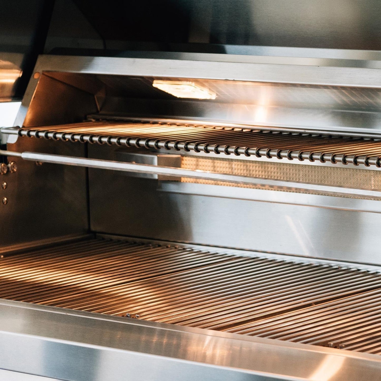 American Made Grills Estate 42-Inch Freestanding Grill- Natural Gas - ESTFS42-NG - Image 5