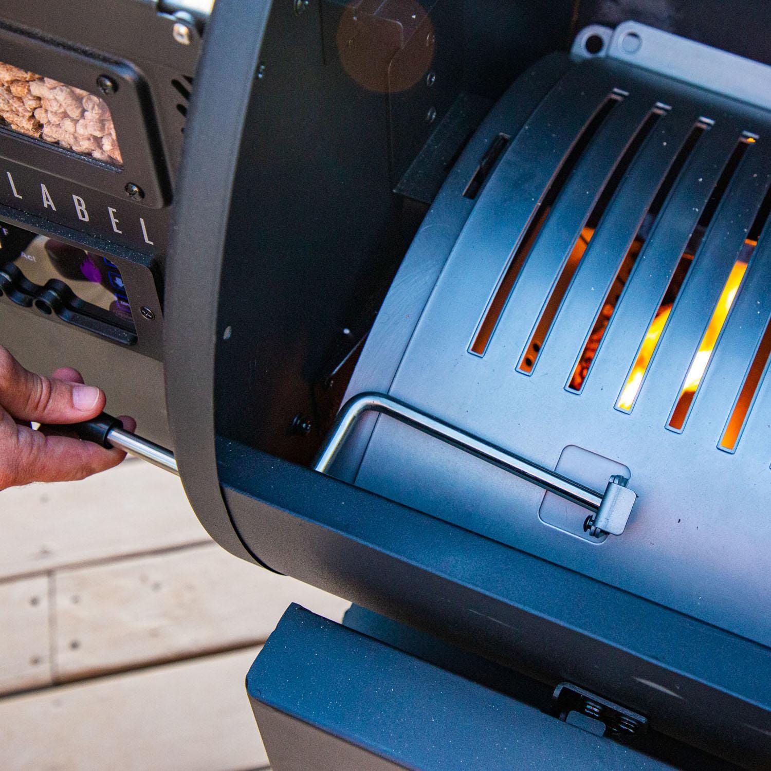 Louisiana Grills LG1200BL Black Label Series Pellet Grill W/ Wi-Fi Control - 10640 - Image 8