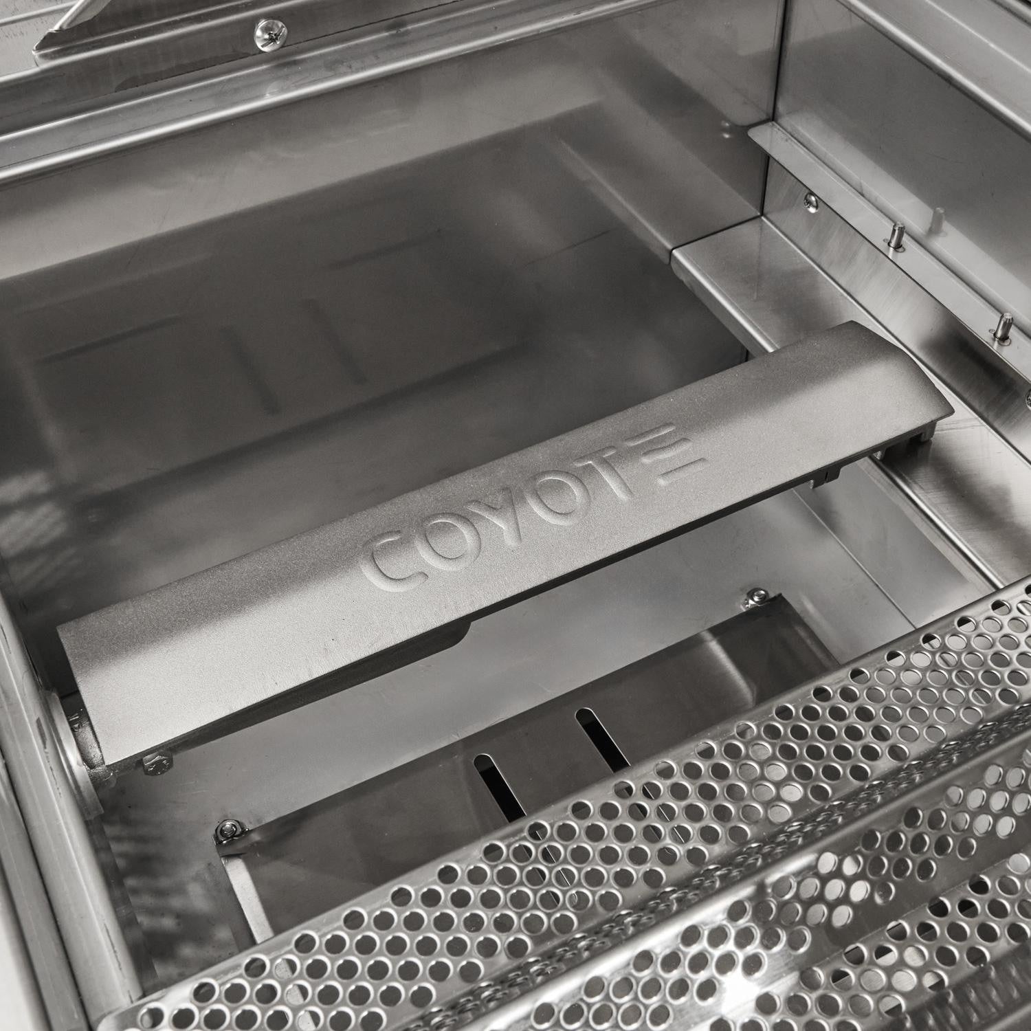 Coyote 50-in Natural Gas / Charcoal Grill - Image 7