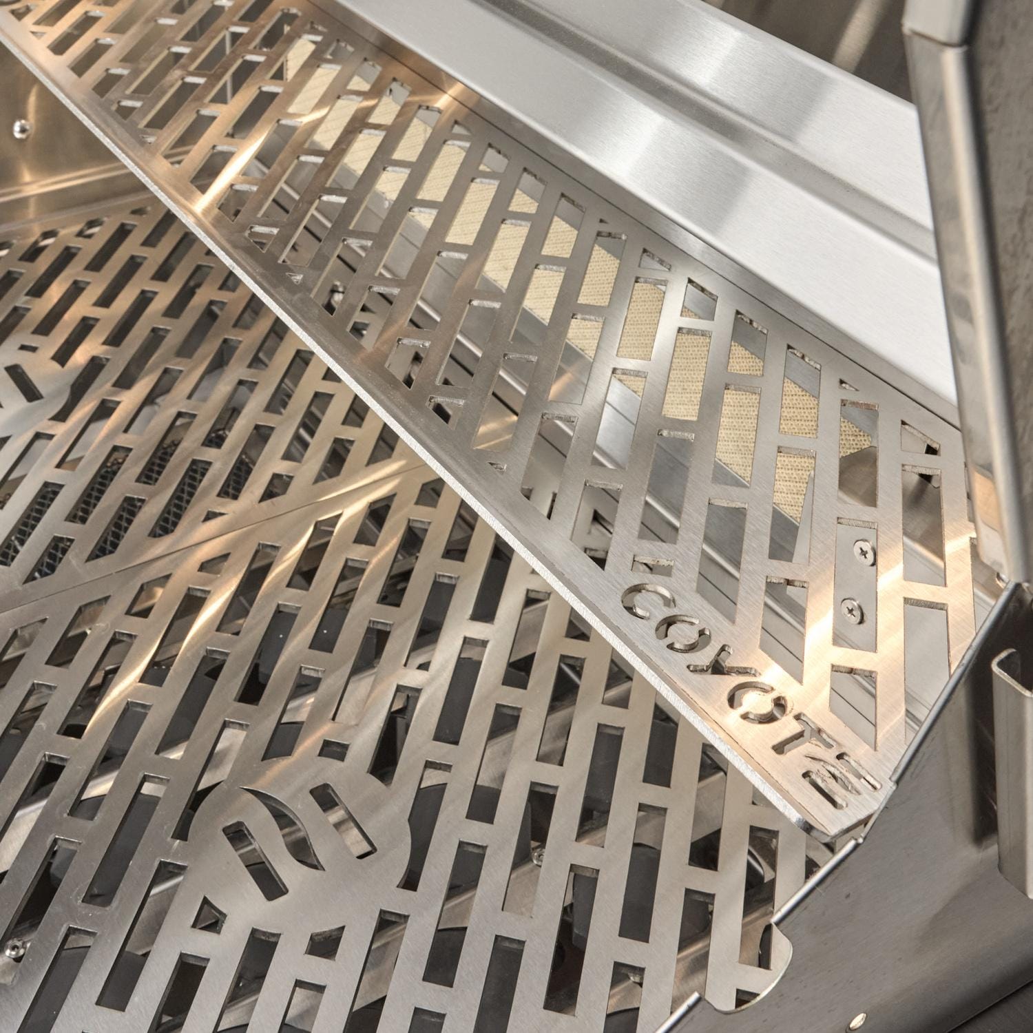 Coyote SL-Series 30-in 2-Burner  Built-In Natural Gas Grill w/ Sear Burner, Rotisserie, & Safety Valve -  C3SL30NG - Image 15