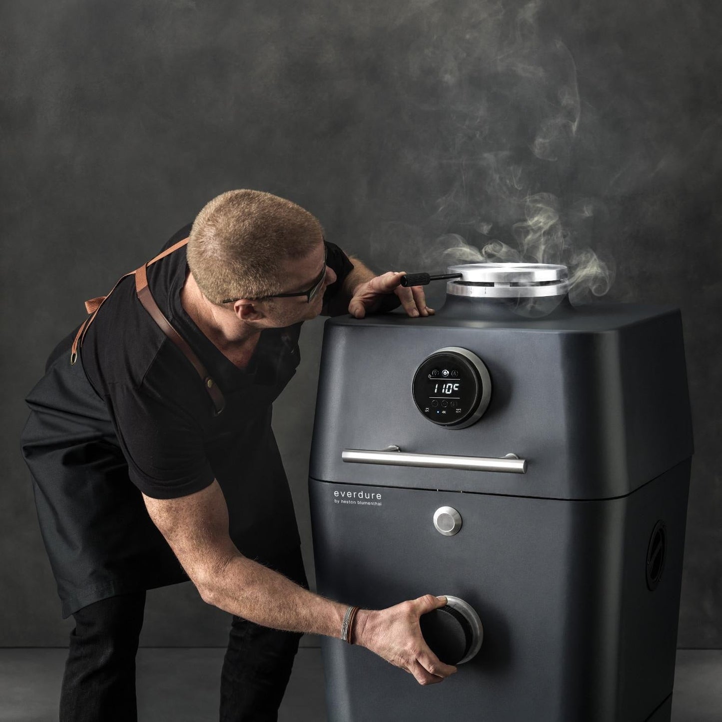 Everdure 4K 21-Inch Charcoal Grill & Smoker - Graphite - HBCE4KGUS - Image 5