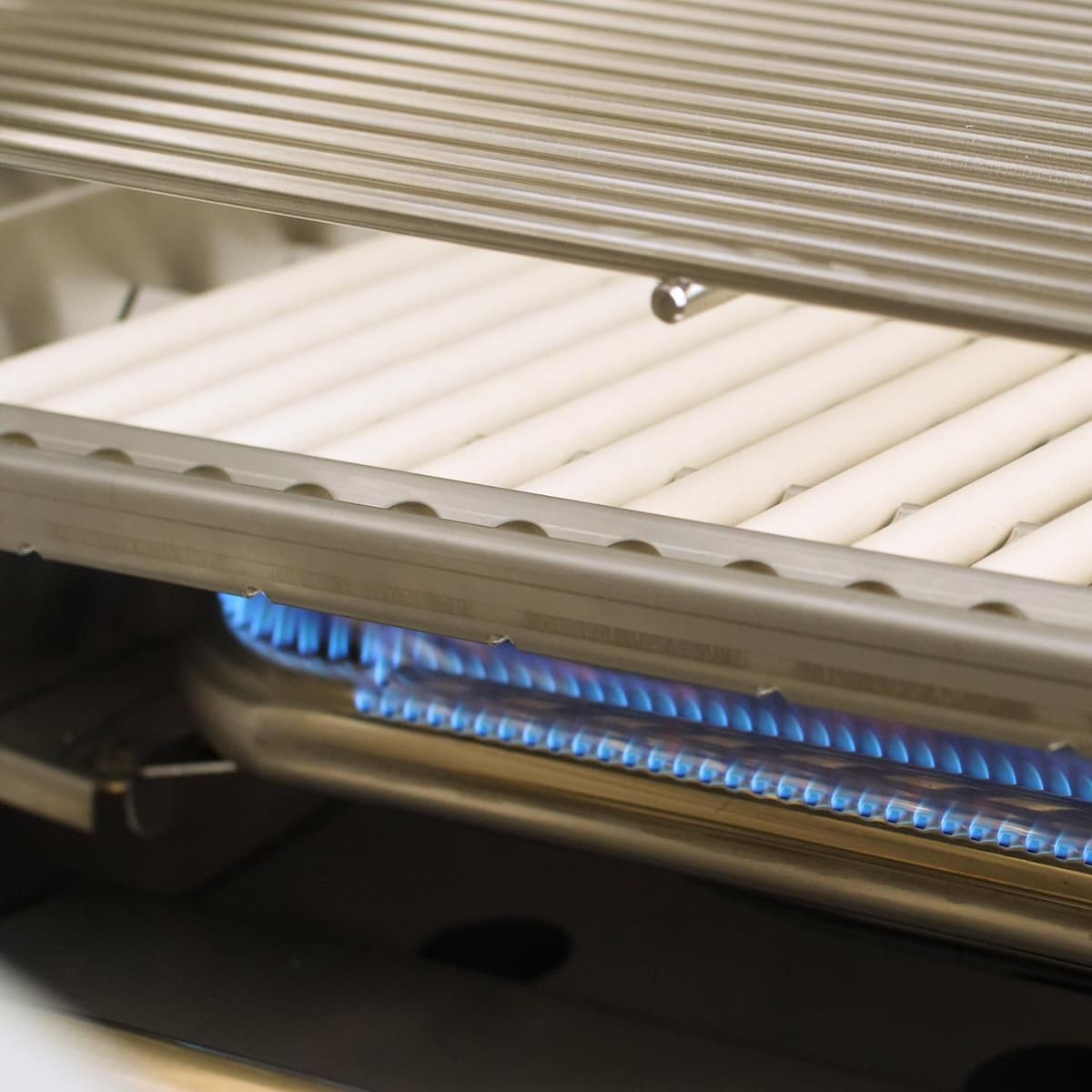 DCS Series 7 36-Inch Natural Gas Grill With Rotisserie On DCS CAD Cart - BH1-36R-N - Image 3