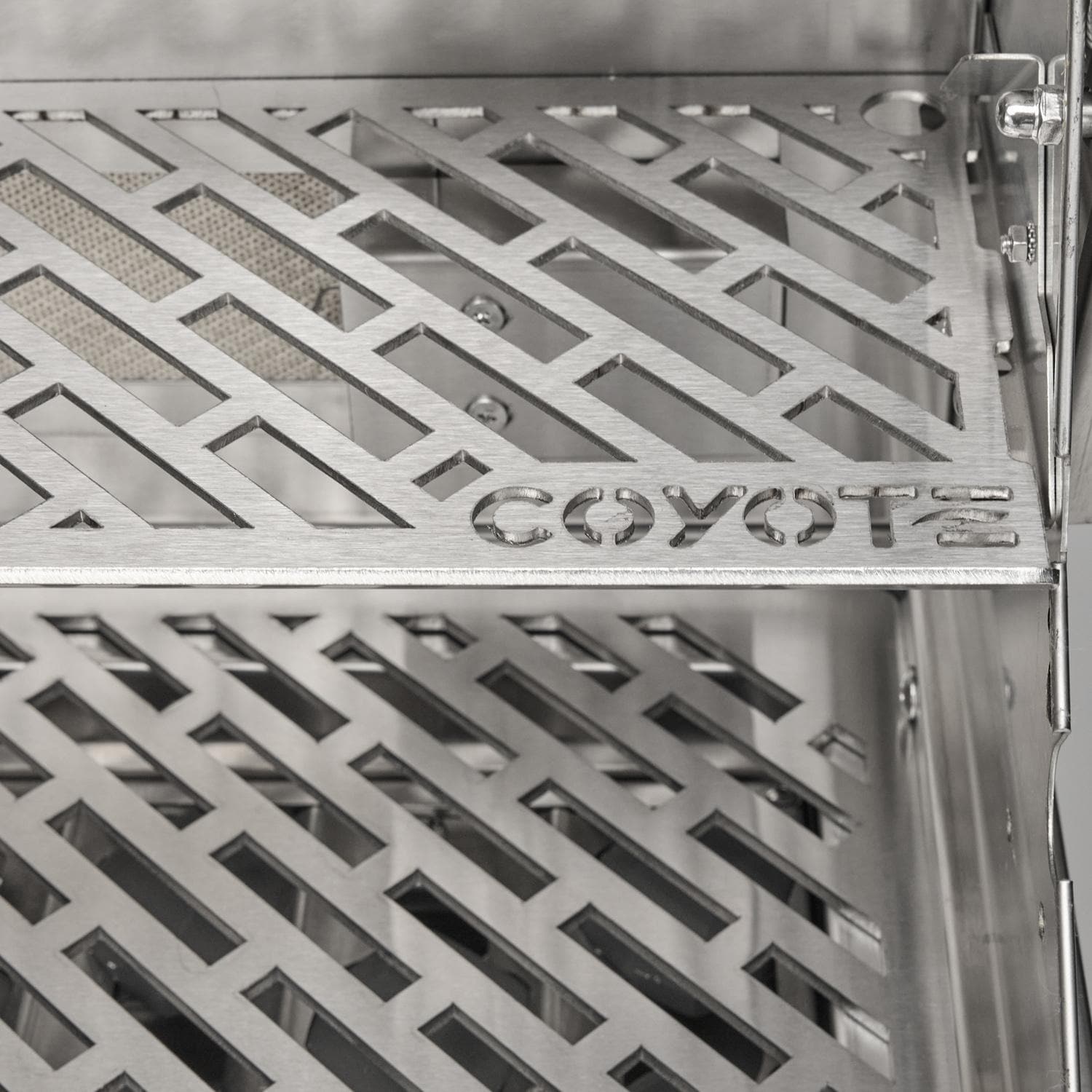 Coyote SL-Series 36-in 4-Burner  Built-In Propane Grill w/ Sear Burner, Rotisserie, & Safety Valve -  C3SL36LP - Image 17
