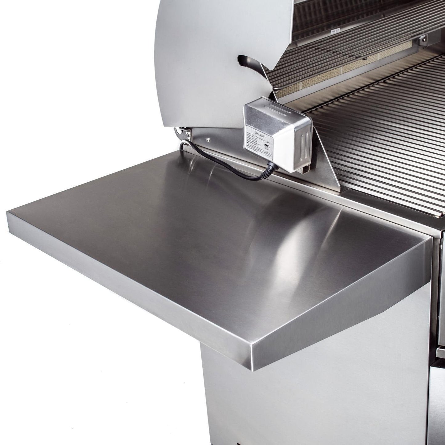 Blaze Professional LUX 34-Inch 3-Burner Natural Gas Grill w/ Rear Infrared Burner - Image 6