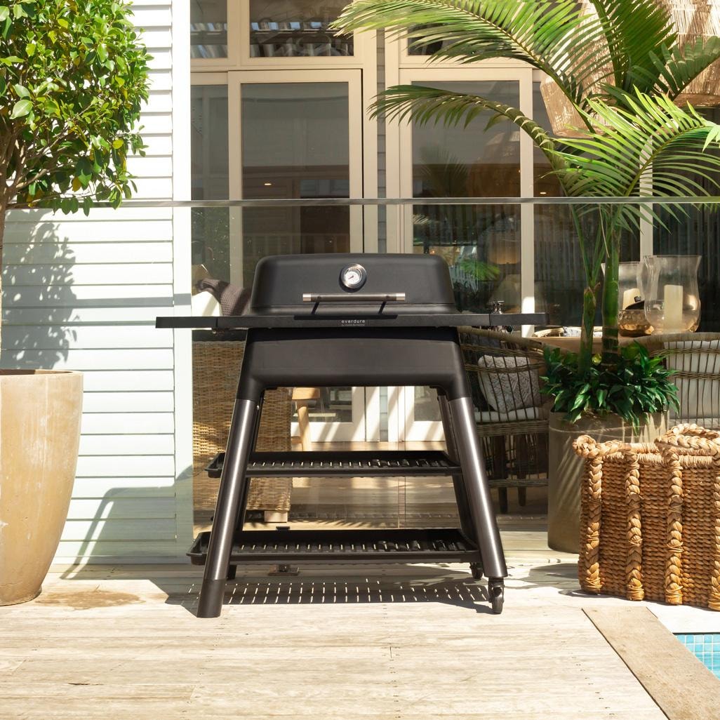 Everdure FORCE 48-in 2 Burner Propane Grill w/ Stand - Black - HBG2BUS - Image 3