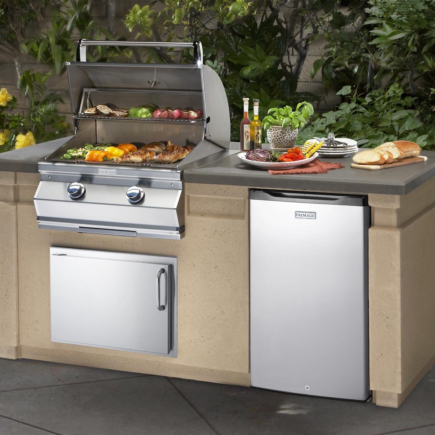 Fire Magic Choice C430I 24-Inch Built-In Natural Gas Grill With Analog Thermometer - C430I-RT1N - Image 12