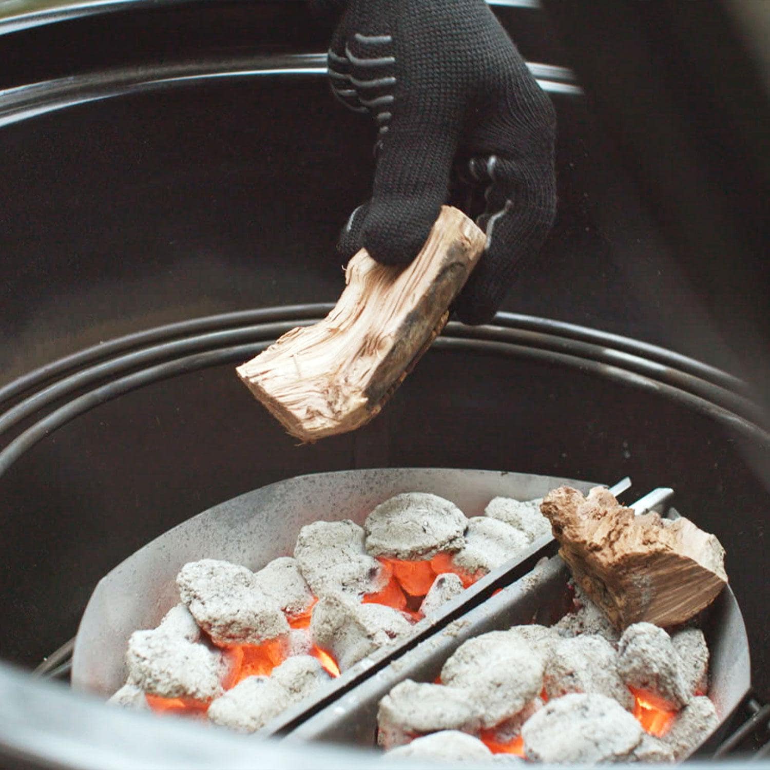 Weber Summit 24-Inch Kamado S6 Charcoal Grill Center - 18501101 - Image 17