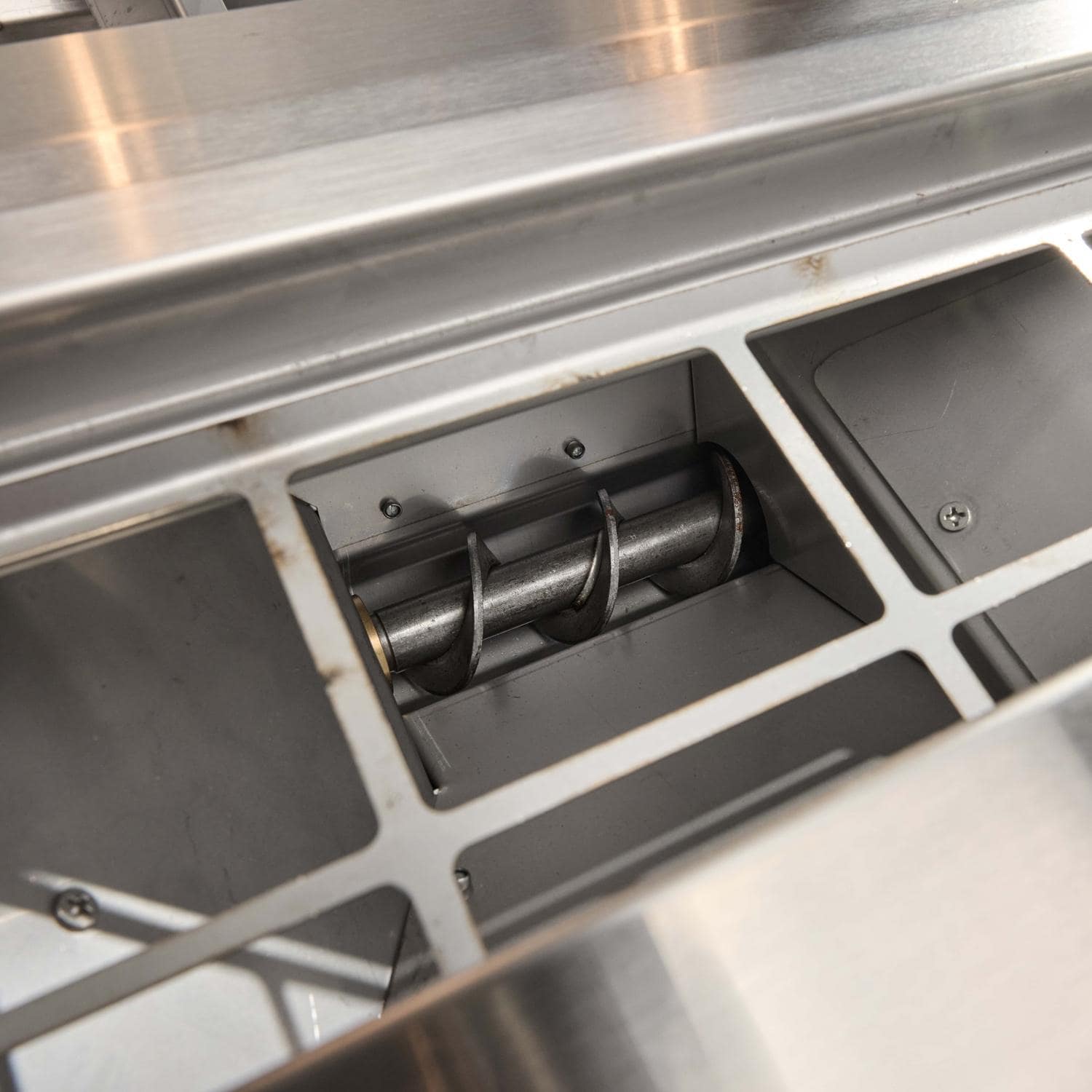 Coyote 28 Inch Freestanding Pellet Grill - C2P28-FS - Image 8