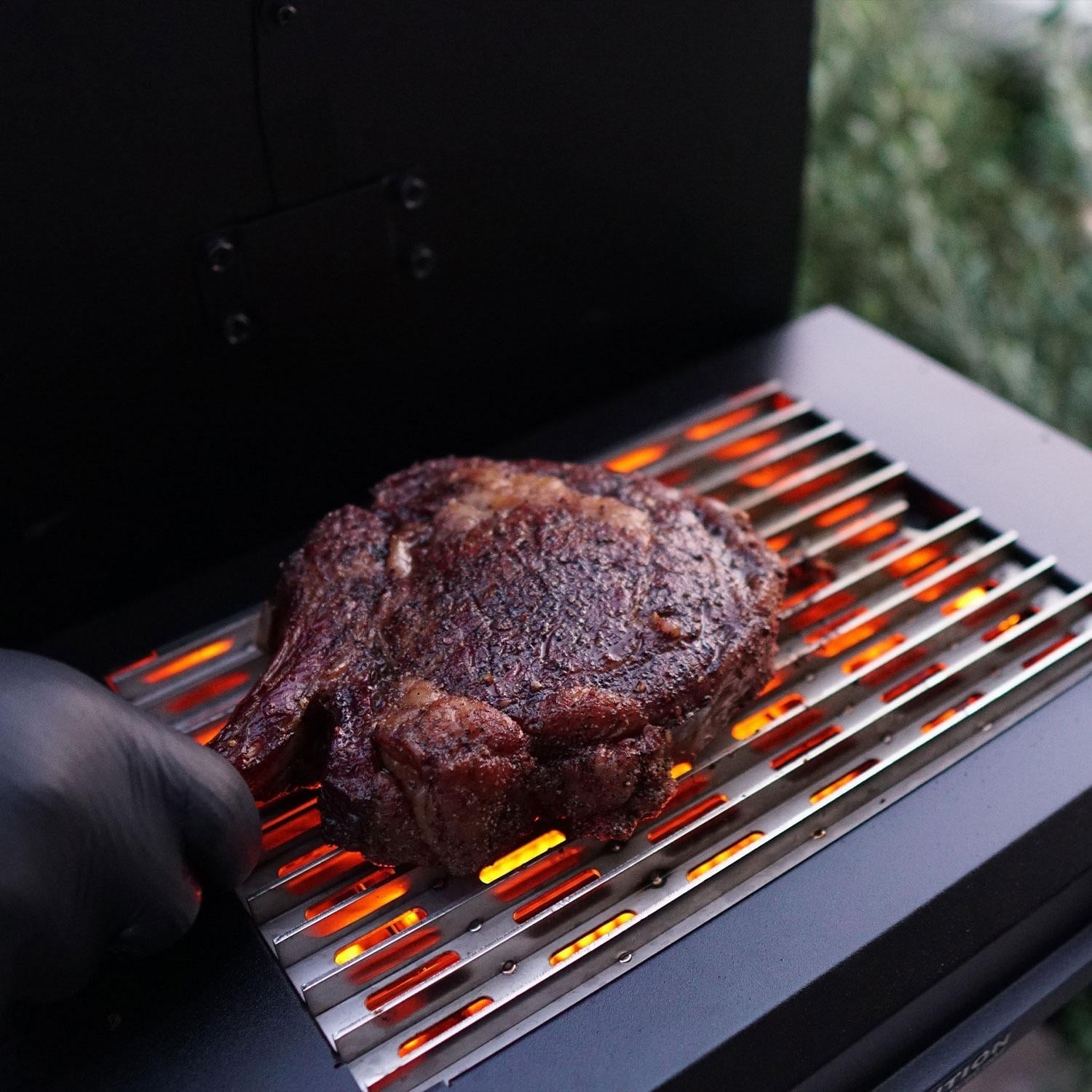 Green Mountain Grills Peak Prime 2.0 WiFi Pellet Grill Bundle w/SideBurn & Cover - Image 8