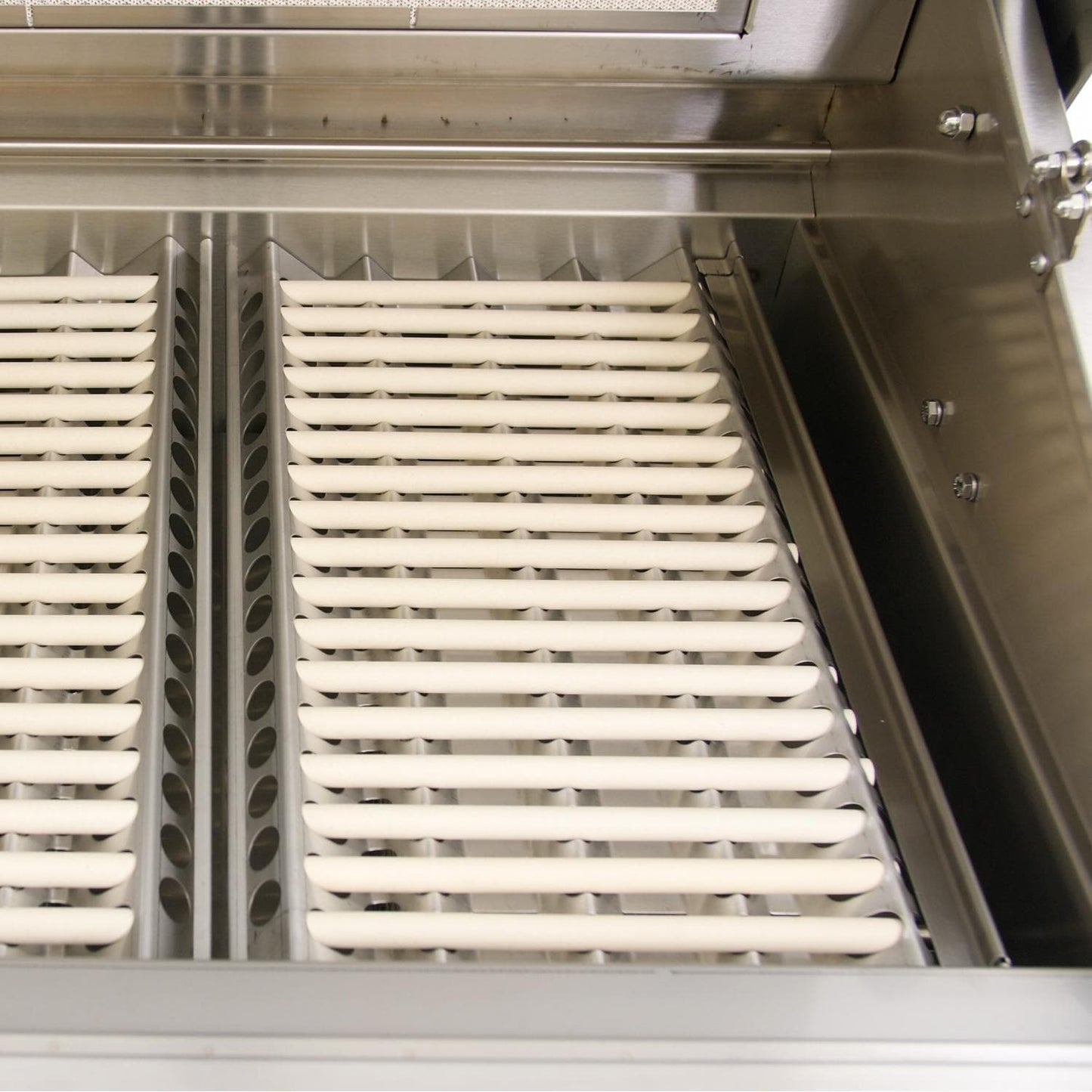 DCS Series 7 30-Inch Propane Gas Grill On DCS CAD Cart - BGC30-BQ-L - Image 5