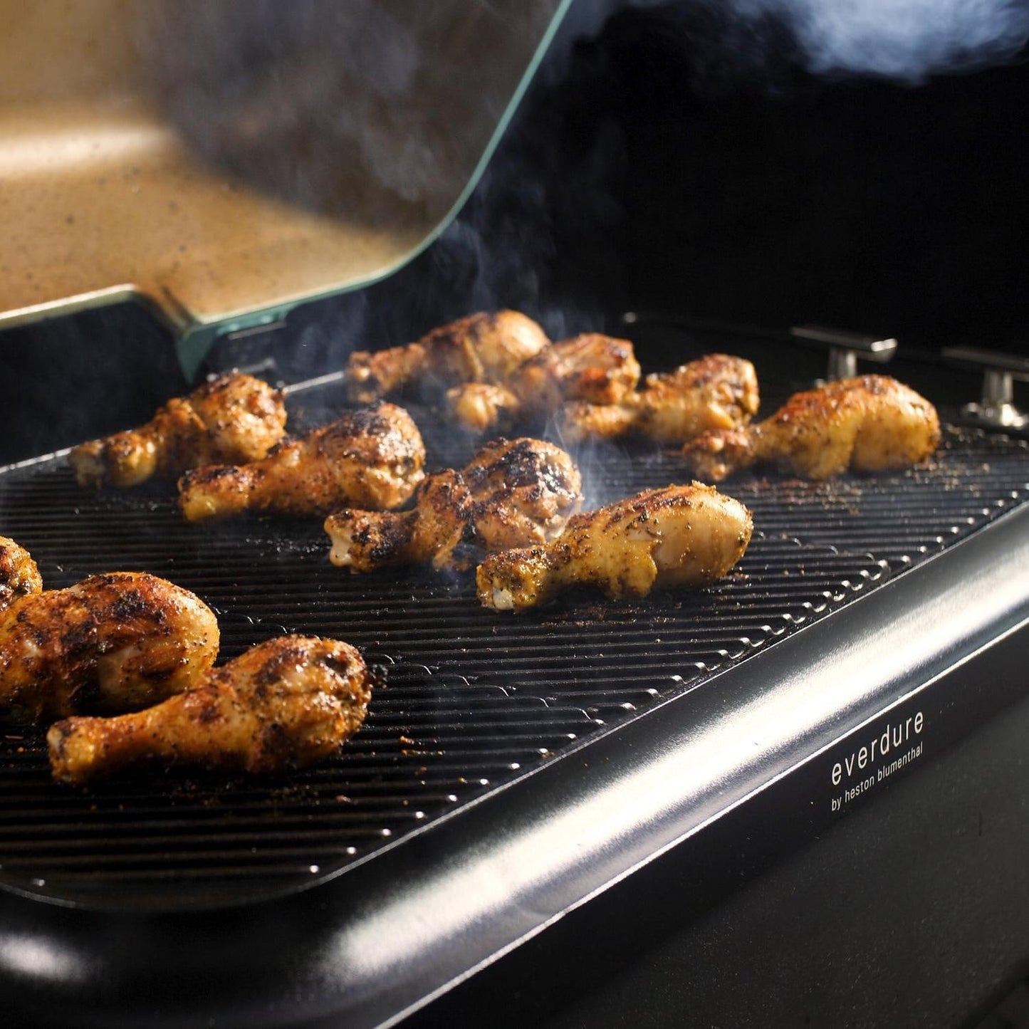 Everdure FURNACE 52-Inch 3-Burner Propane Gas Grill With Stand - Black - HBG3BUS - Image 10