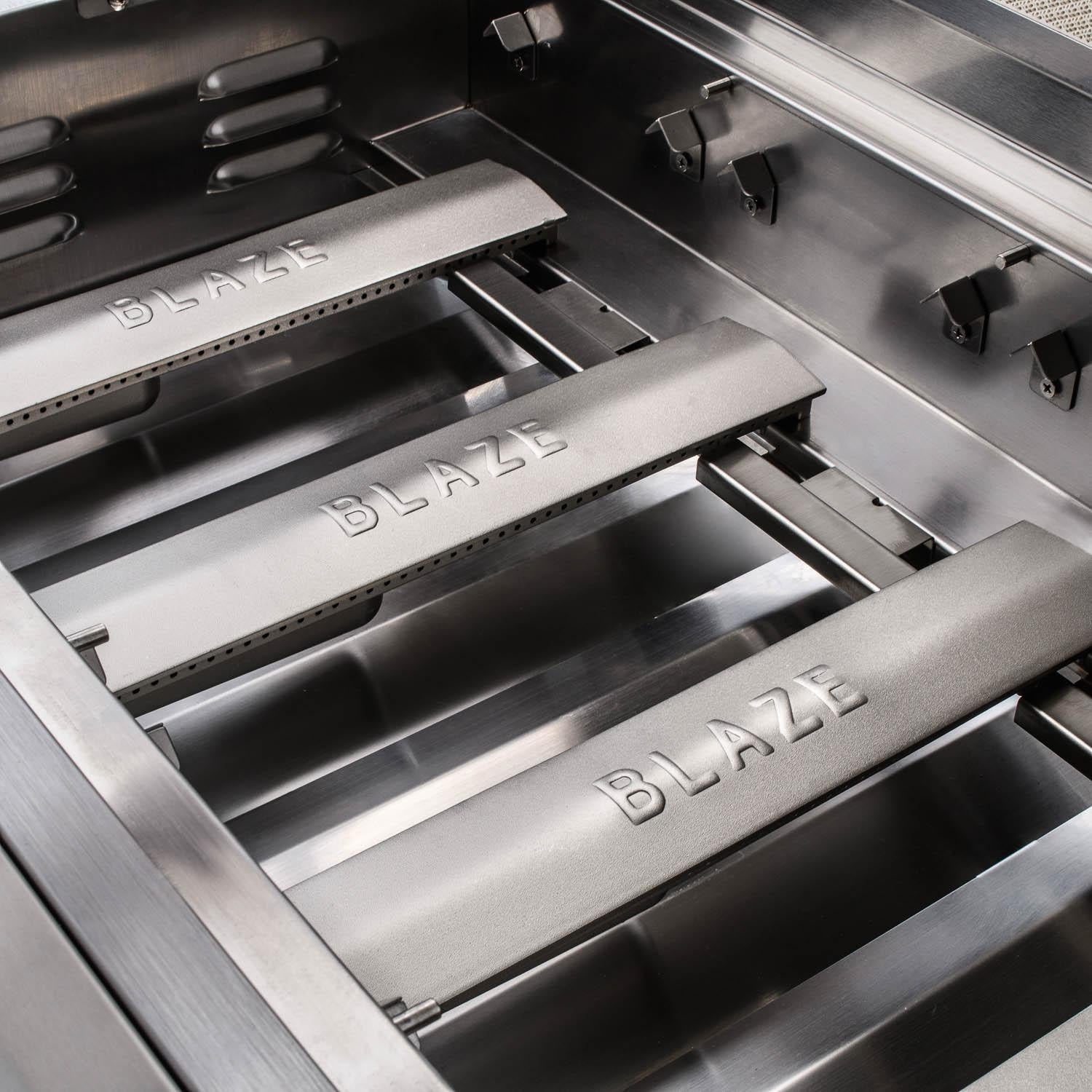 Blaze LTE 32-Inch 4-Burner Natural Gas Grill w/ Rear Infrared Burner & Grill Lights - Image 8